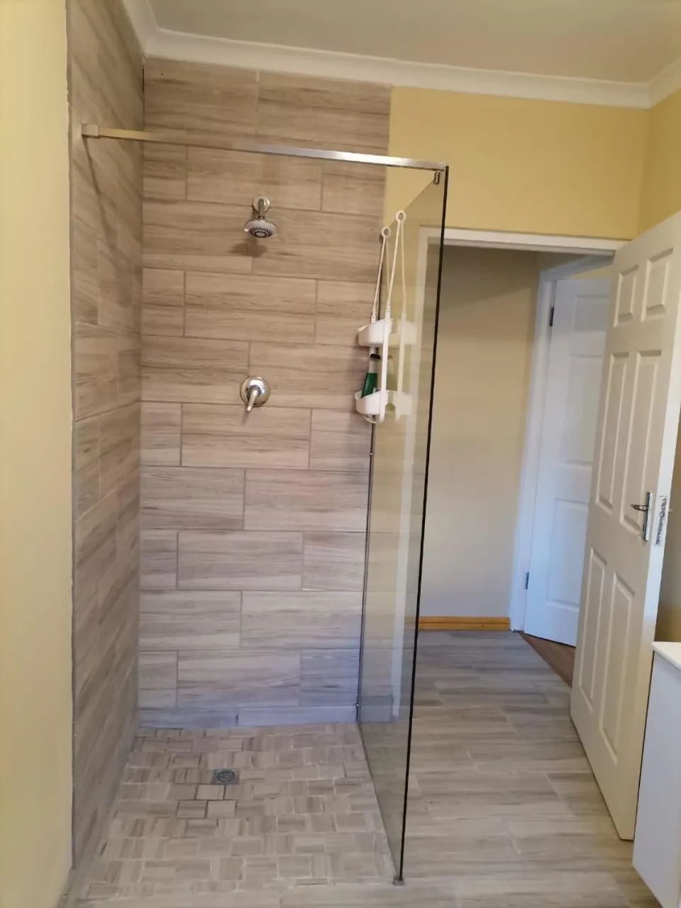 Bathroom in Shalom Self catering
