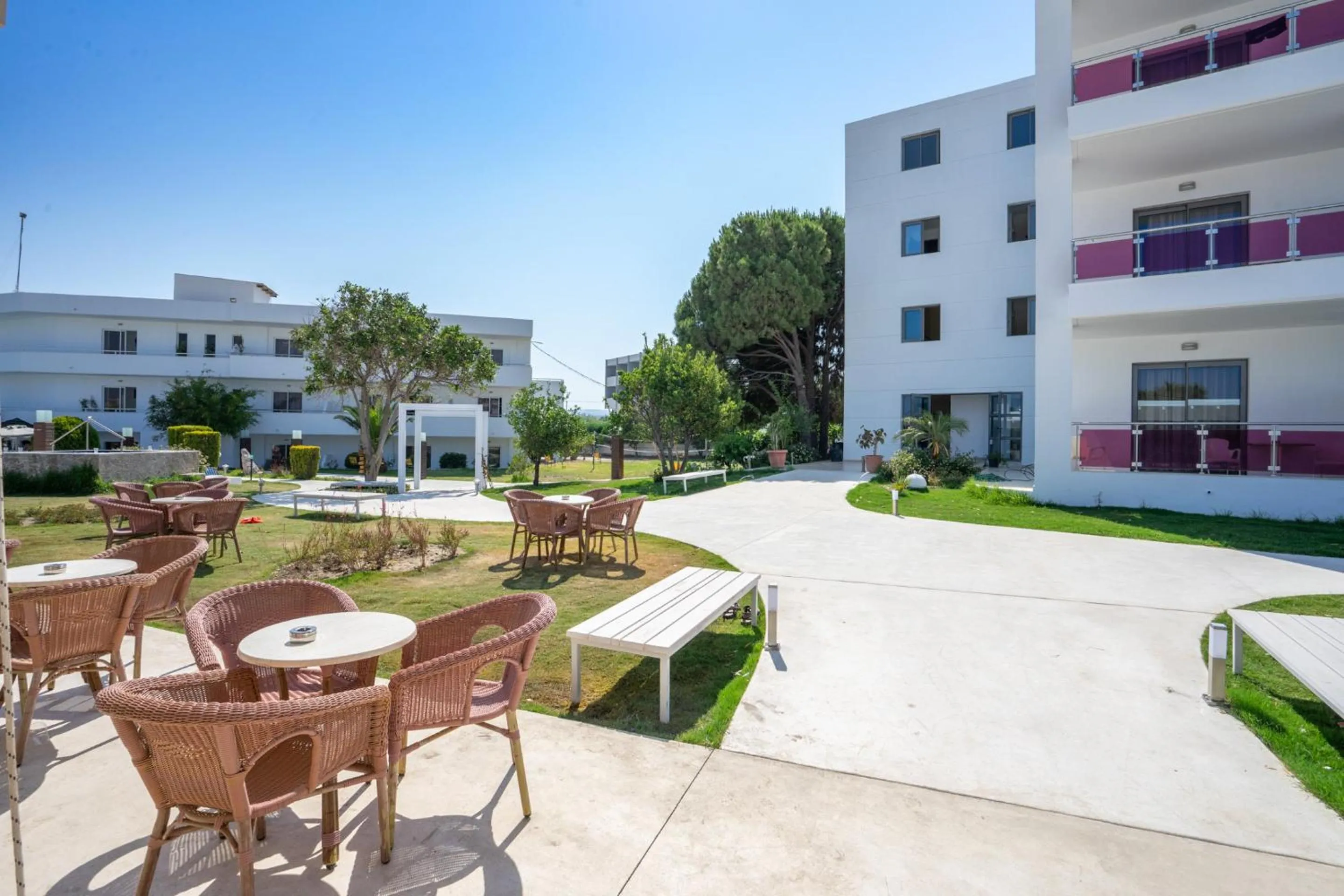 Stamos All Inclusive