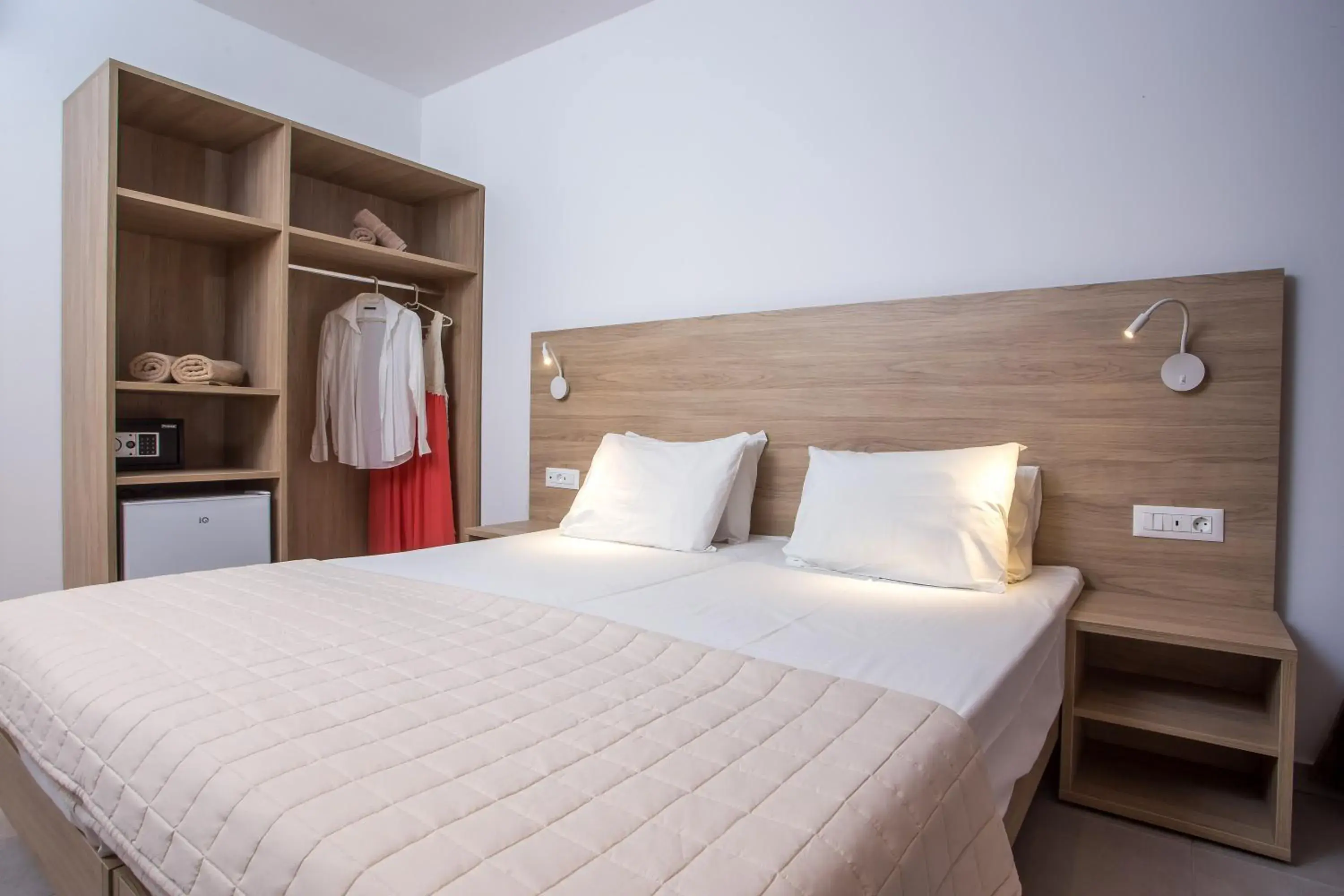 Double Room in Stamos All Inclusive Double Room in Stamos All Inclusive