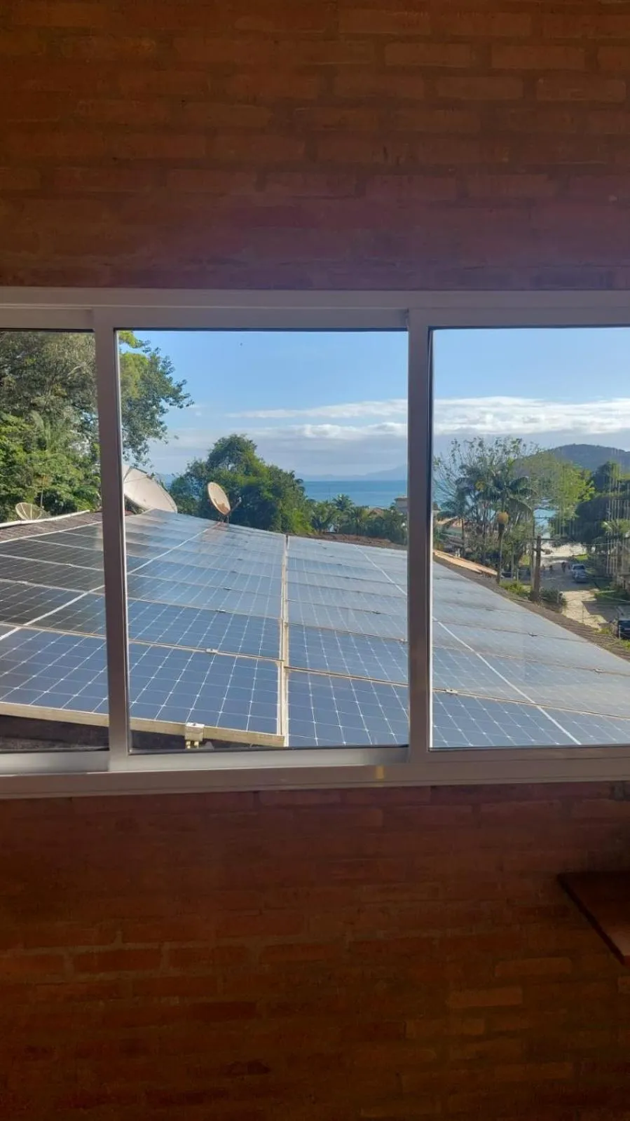 Cobertura na Enseada a 80 m da areia