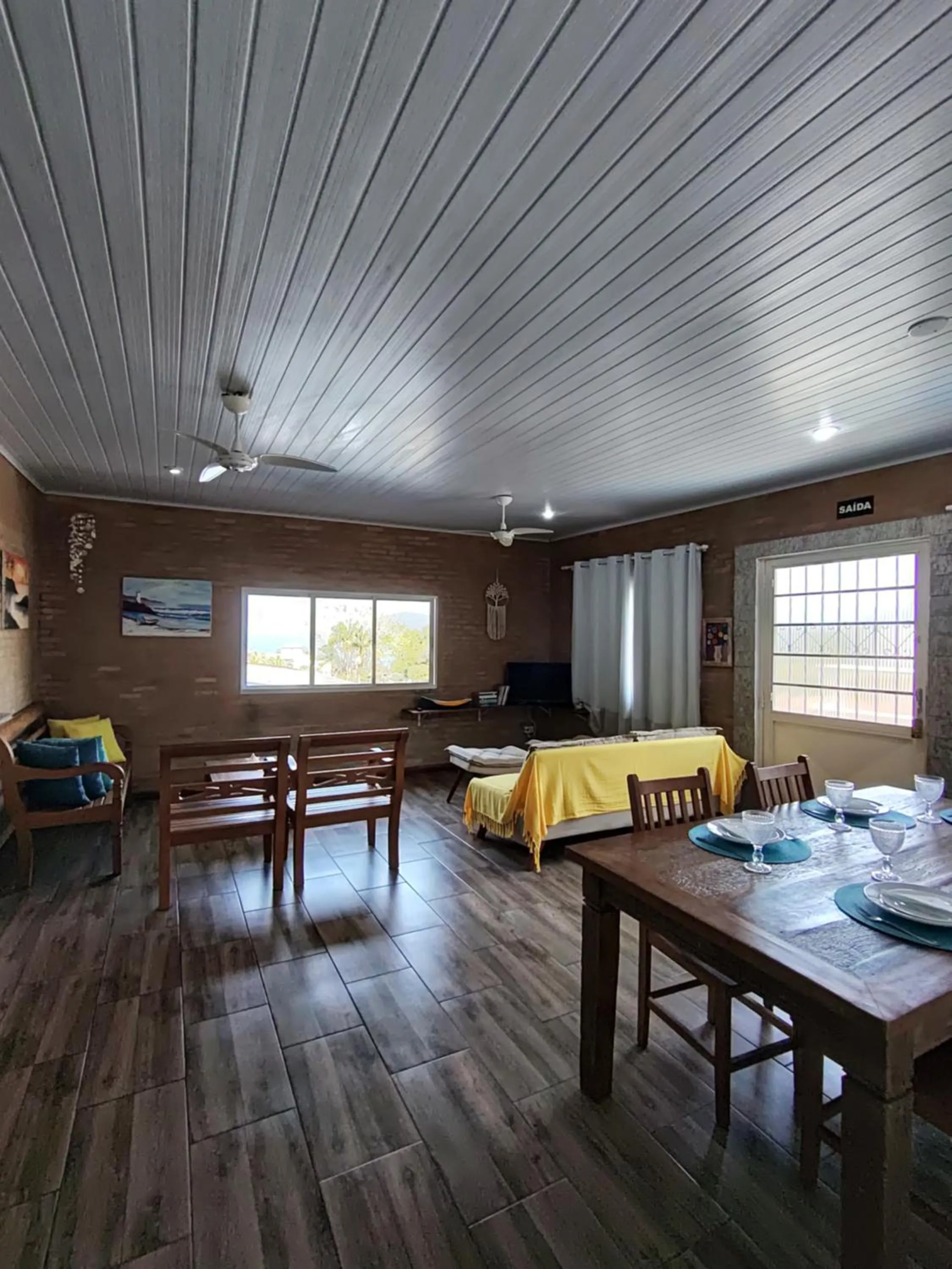 Bed in Cobertura na Enseada a 80 m da areia