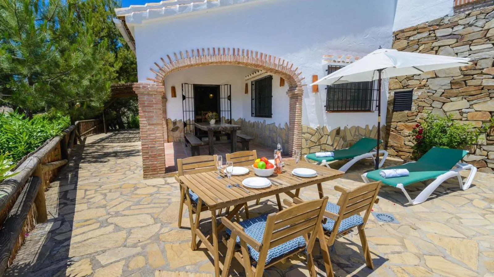 Finca Almencino Competa by Ruralidays