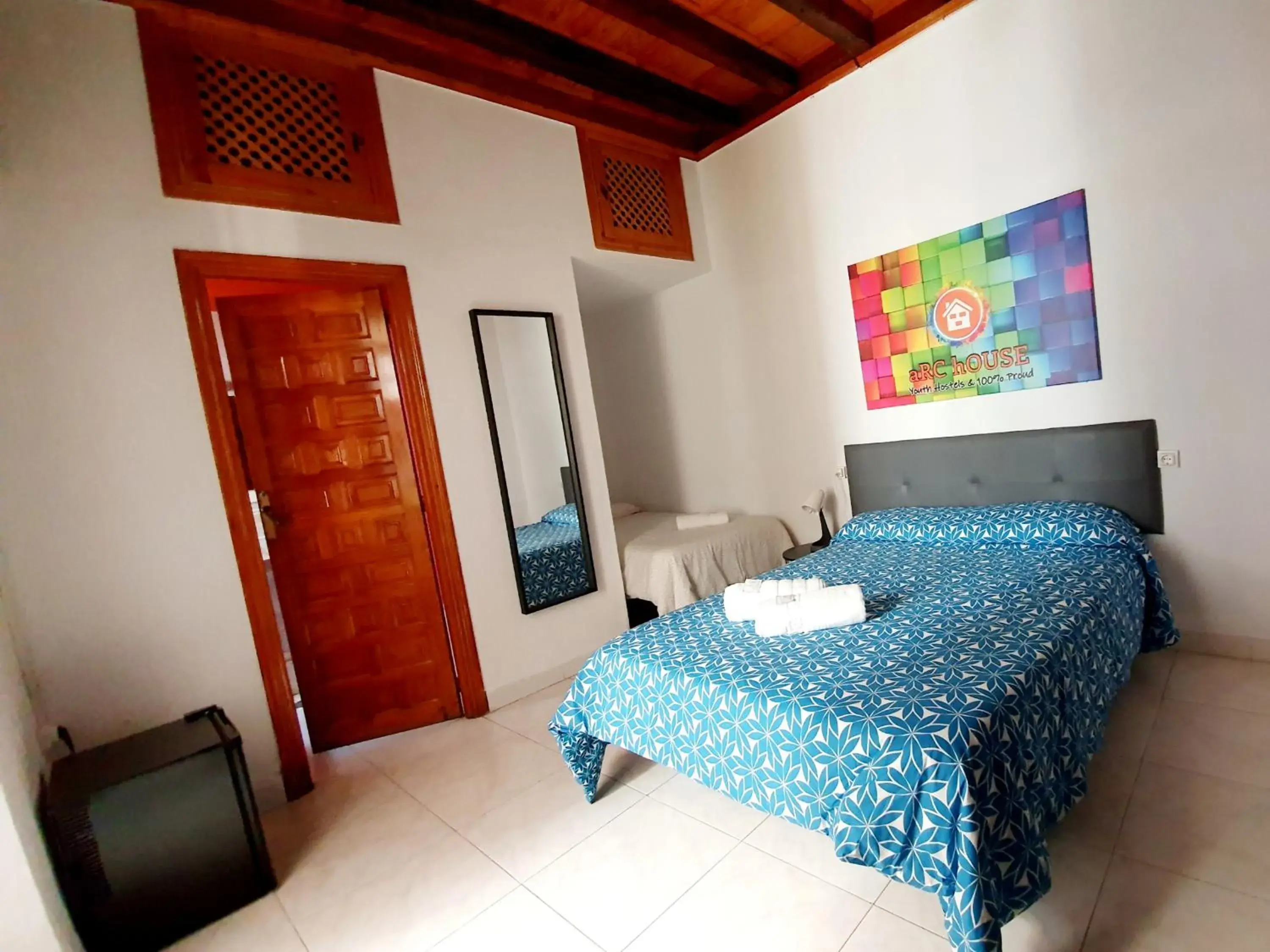 Bed in Arc House Córdoba Only Adults Bed in Arc House Córdoba Only Adults