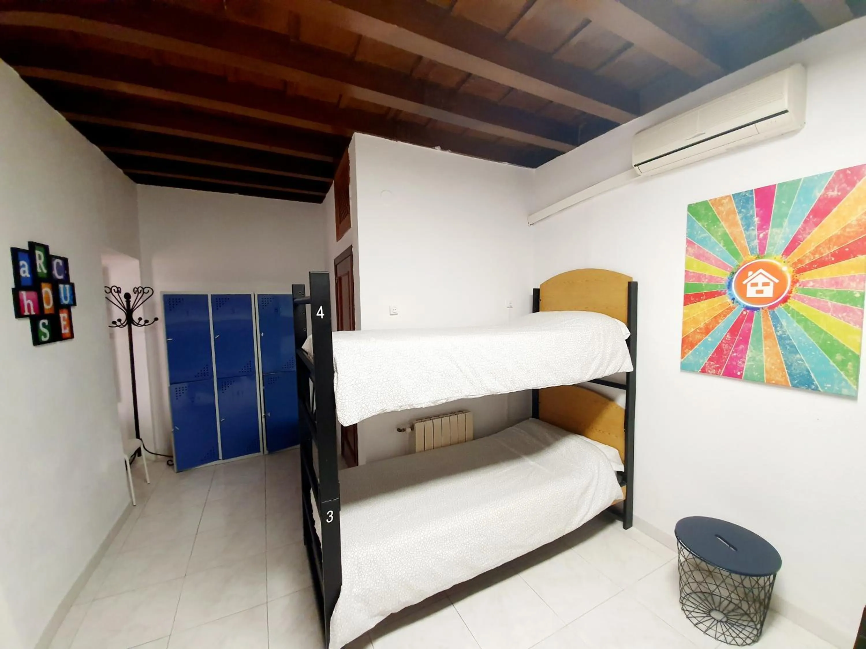 bunk bed, Bed in Arc House Córdoba Only Adults