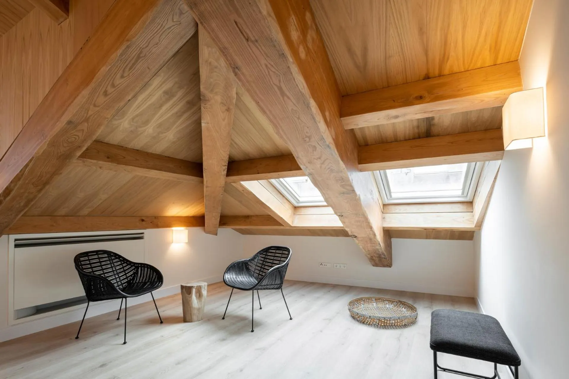 Bedroom in NORO Plaza