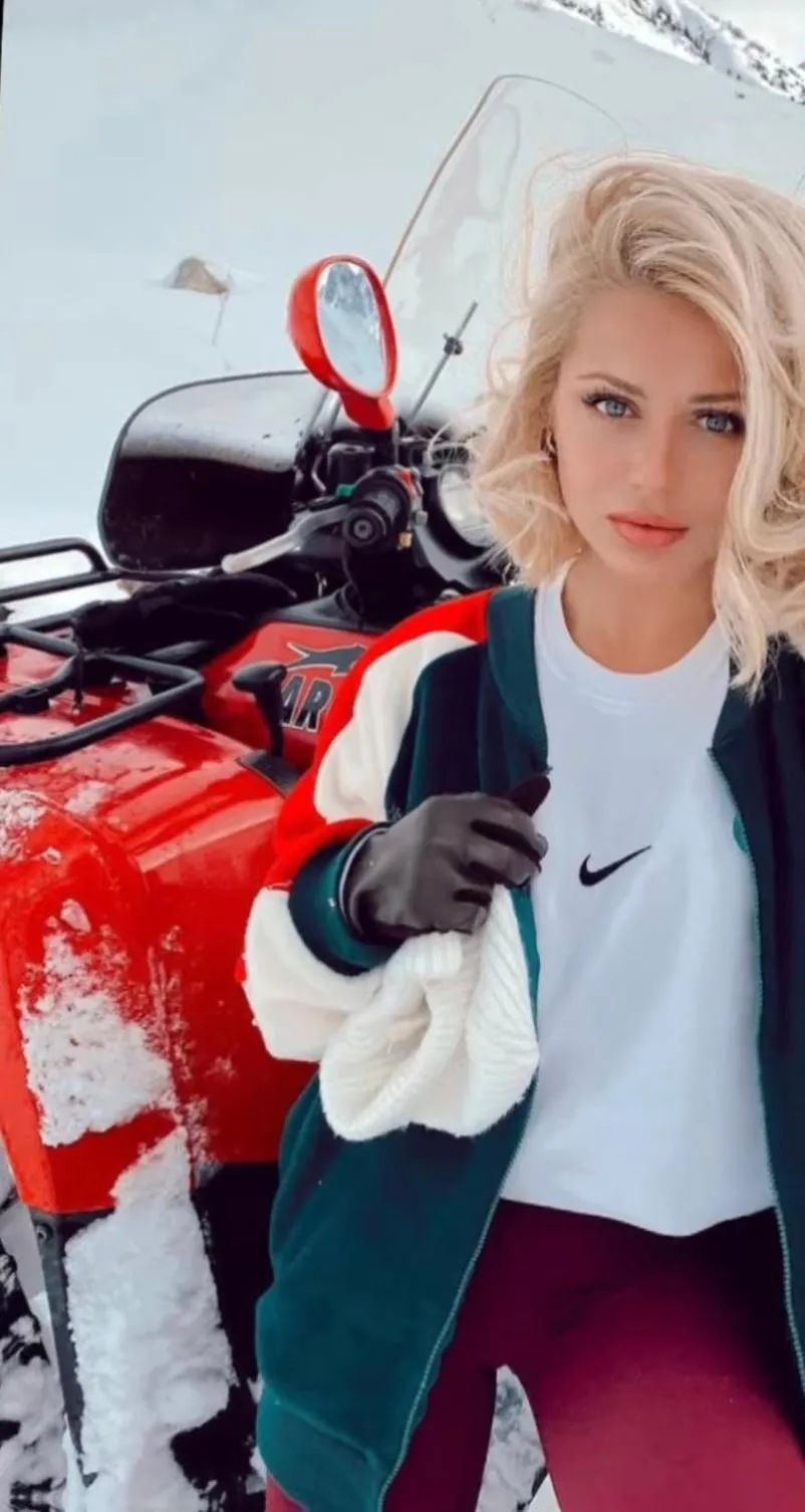 People in River Didi Otel