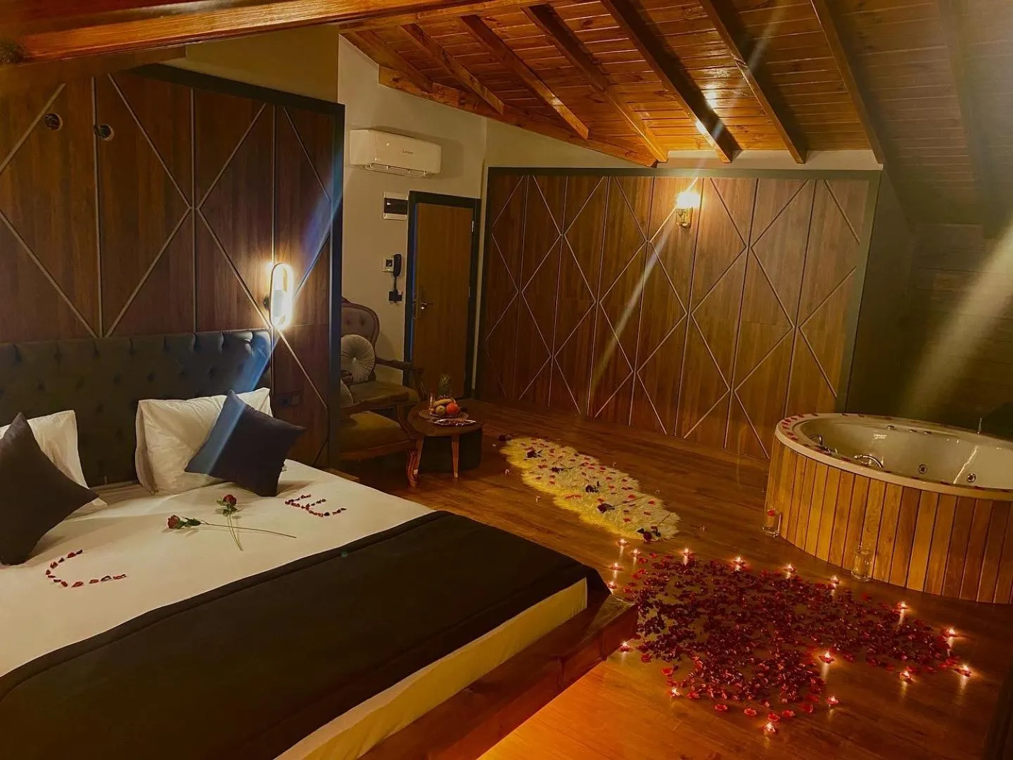 Photo of the whole room, Bed in River Didi Otel