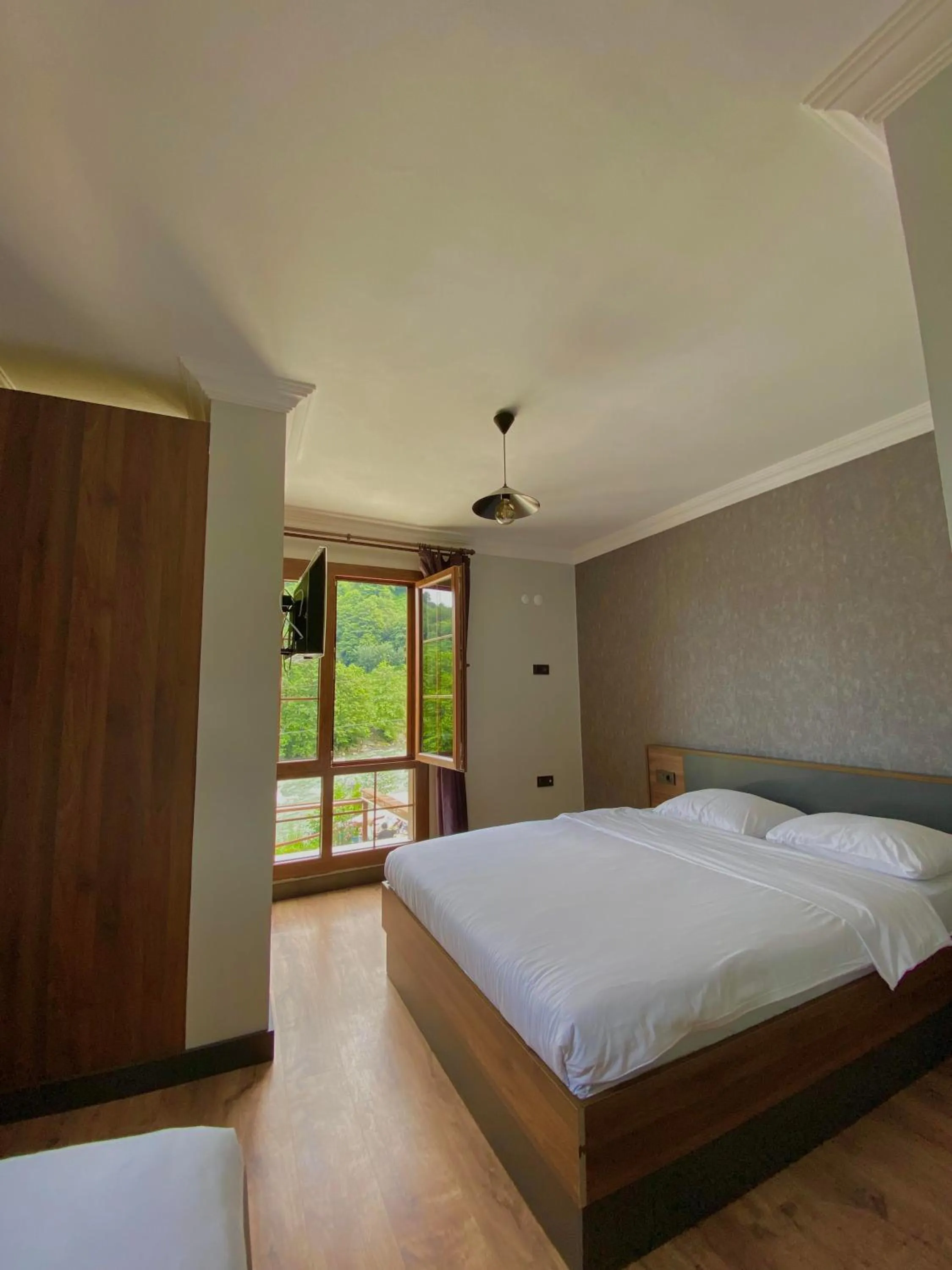 Photo of the whole room, Bed in River Didi Otel