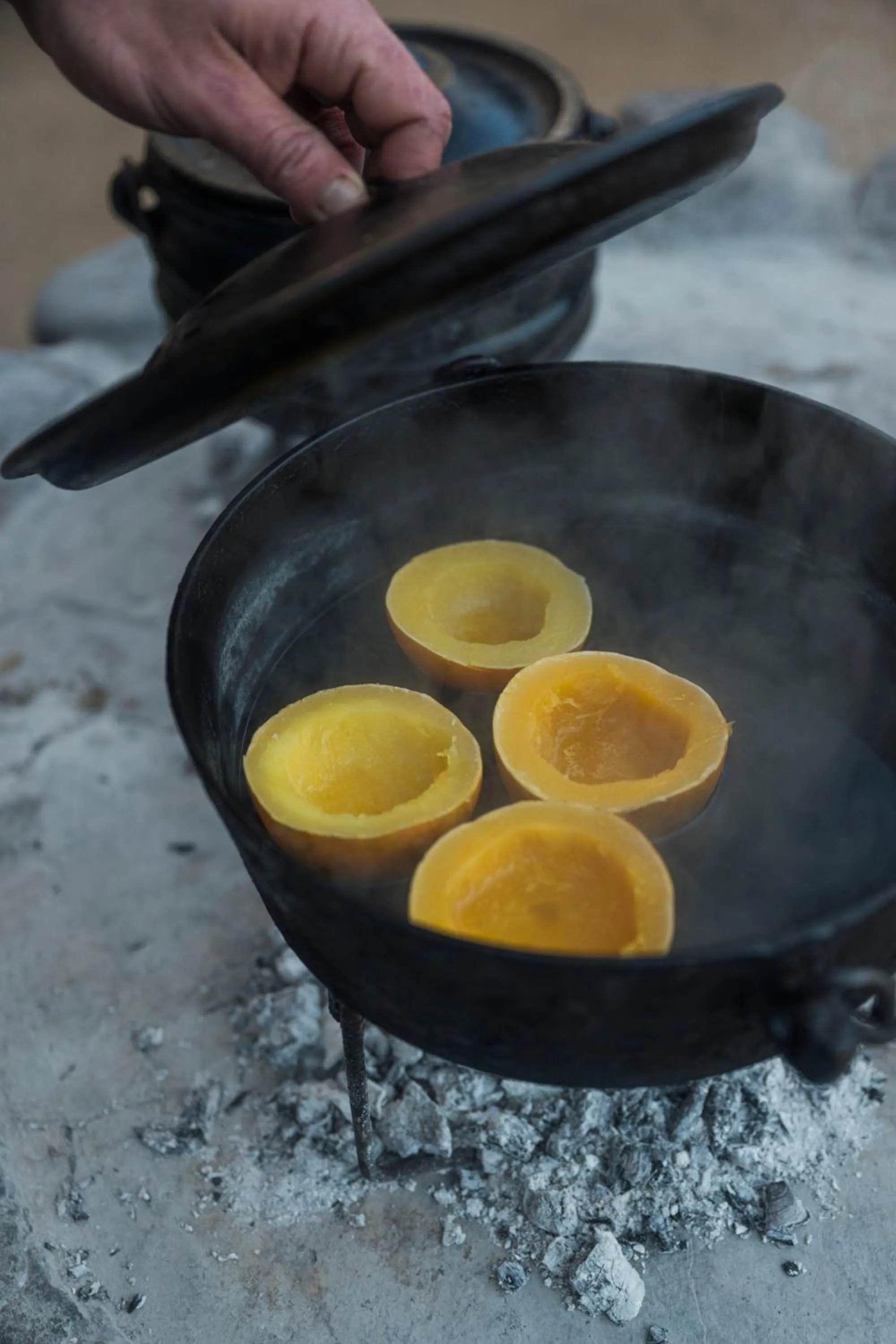 Dinner in Quatermain's 1920's Safari Camp – Amakhala Game Reserve