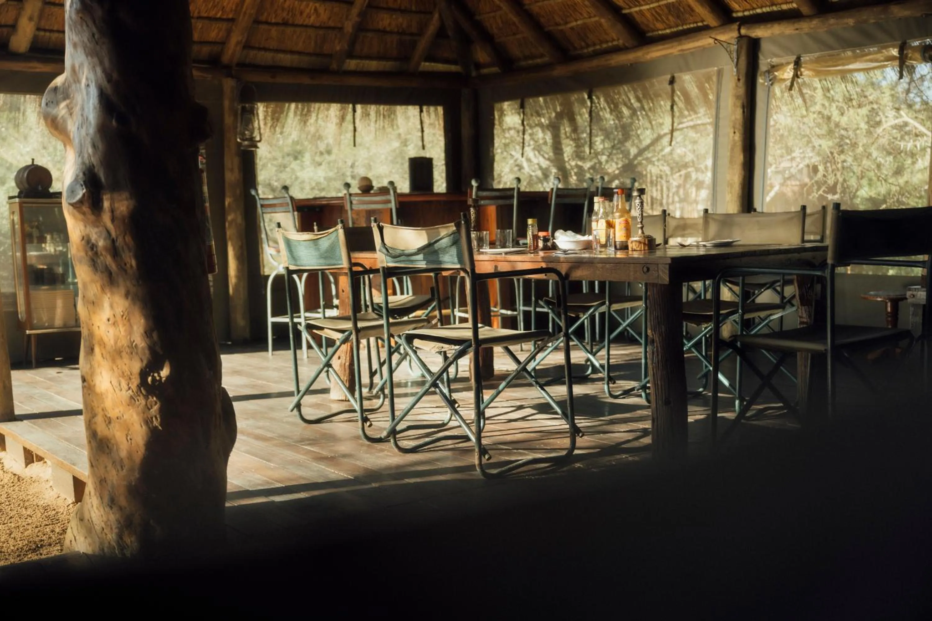 Dining area in Quatermain's 1920's Safari Camp – Amakhala Game Reserve