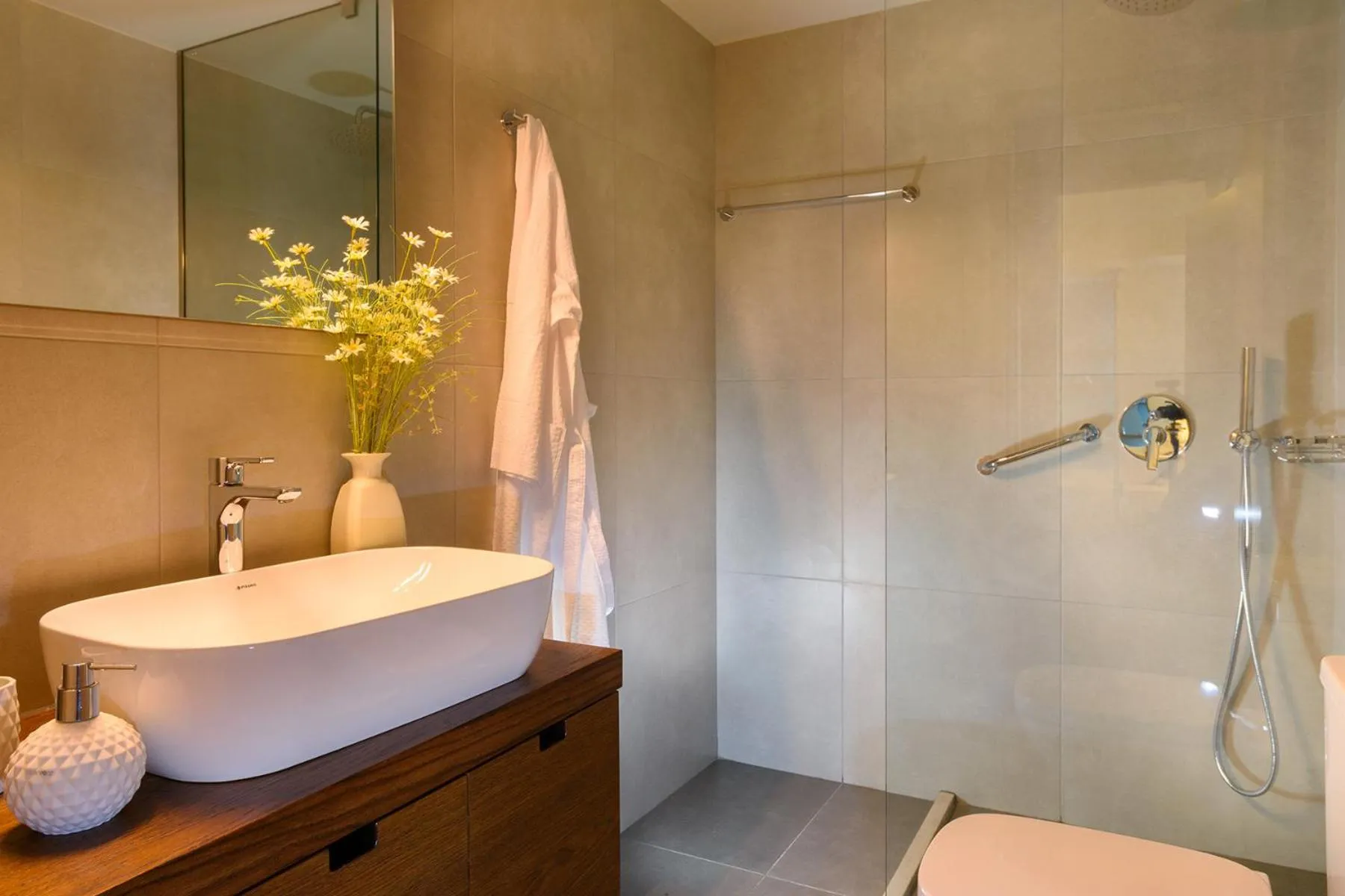 Shower in Elounda Colour Apartments