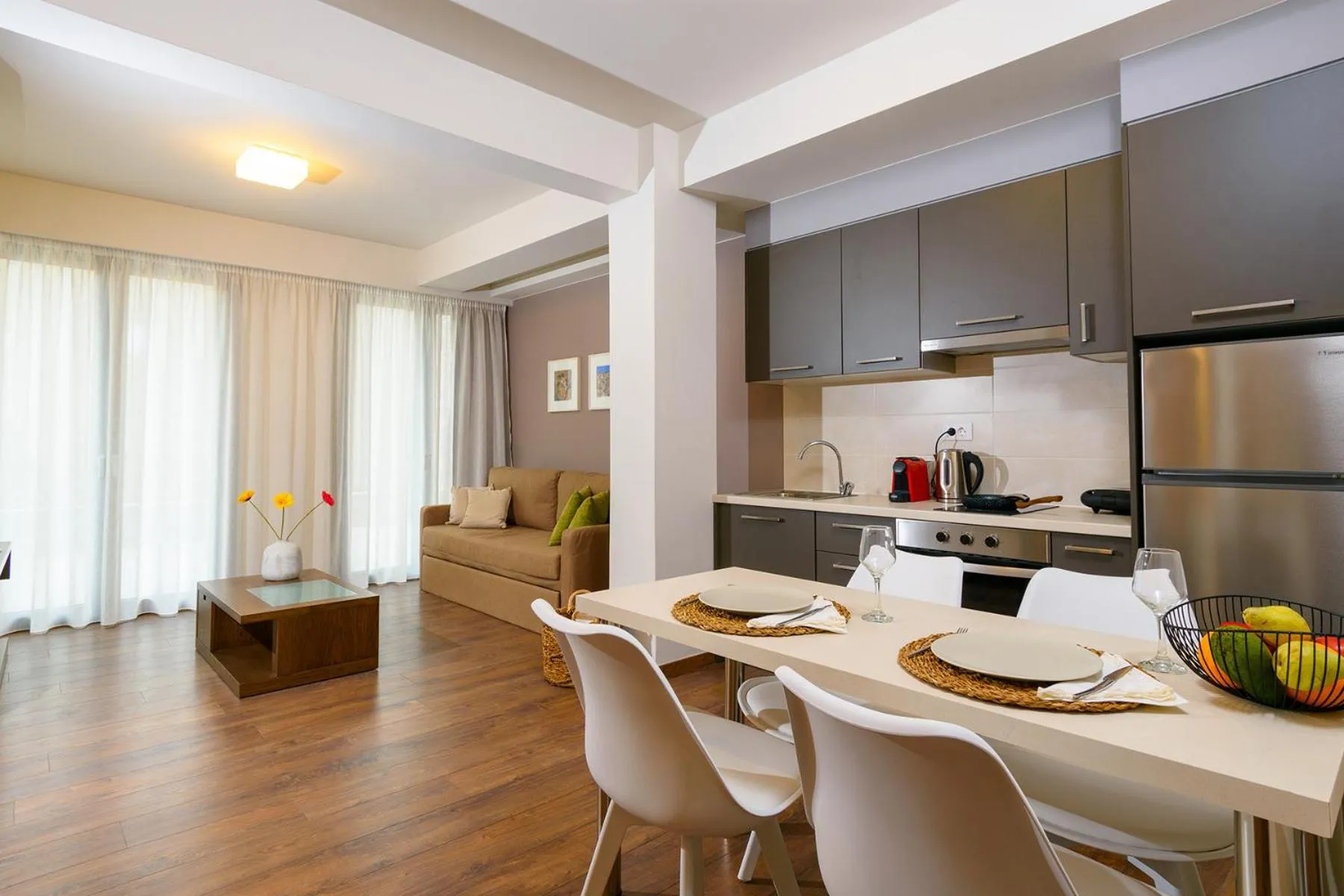 Kitchen or kitchenette in Elounda Colour Apartments