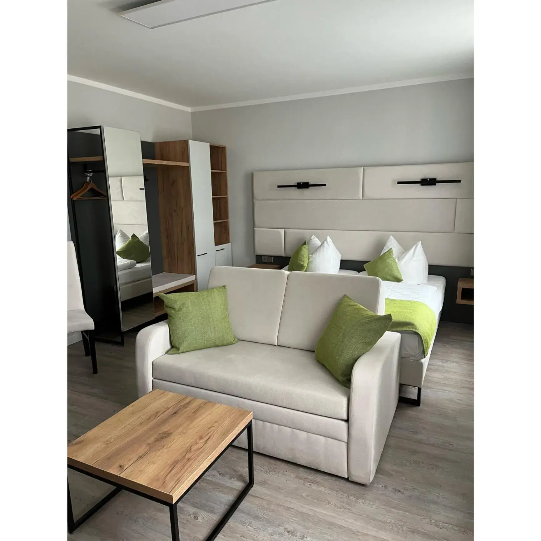Double Room - single occupancy in Hotel und Restaurant Kranichsberg Double Room - single occupancy in Hotel und Restaurant Kranichsberg