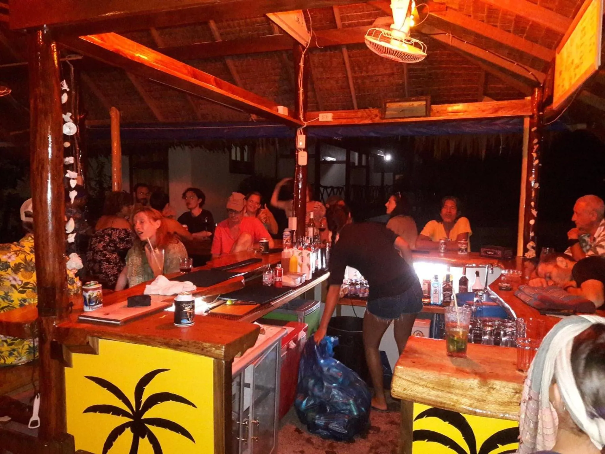 Restaurant/places to eat in Lam Sai village hotel Koh Yao Noi