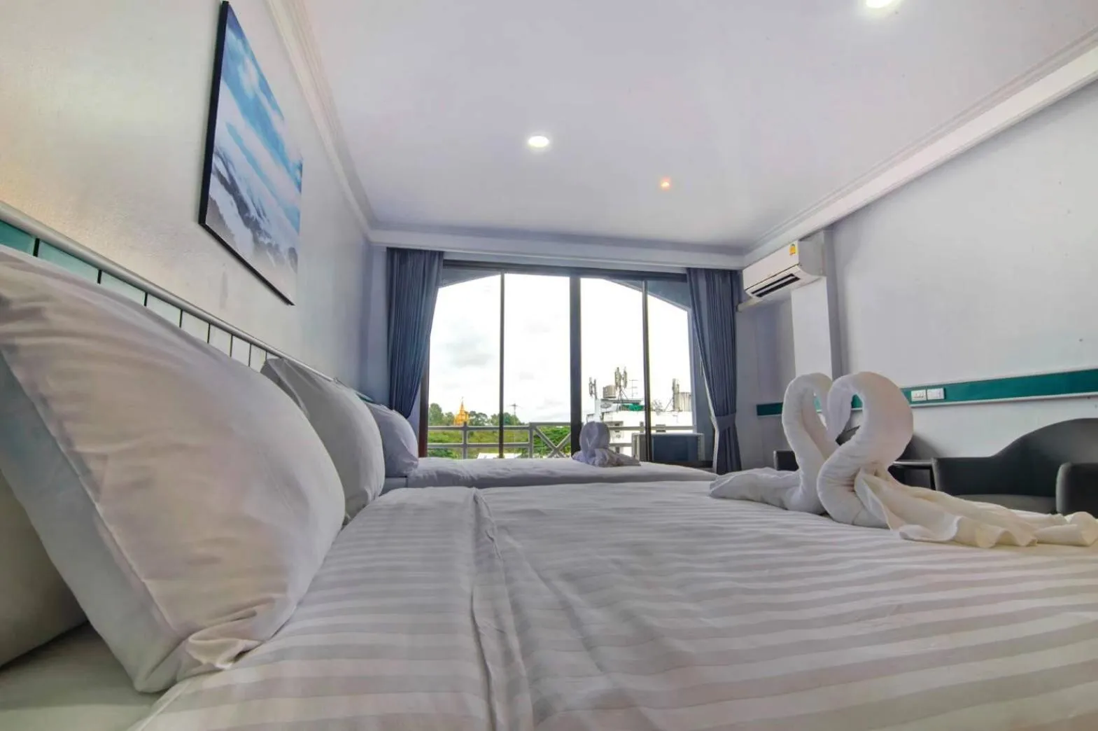 Photo of the whole room, Bed in Grandview Landmark Betong Hotel