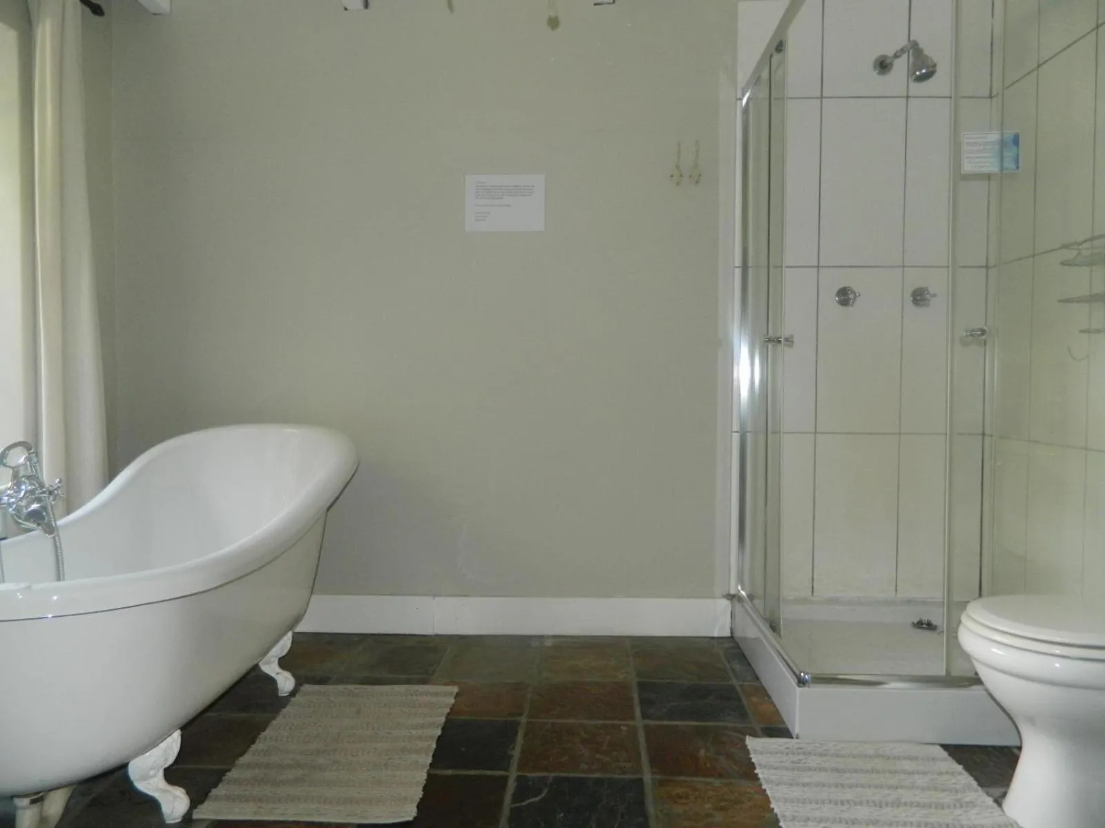 Shower in 4 Elements lodge