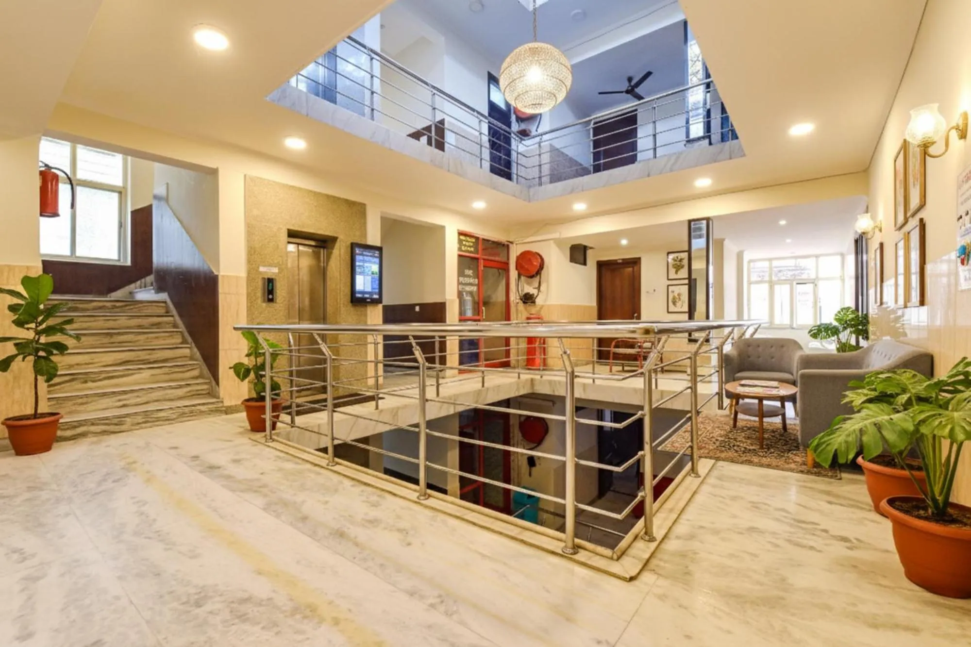 Lobby or reception in FabHotel Prem Bihari