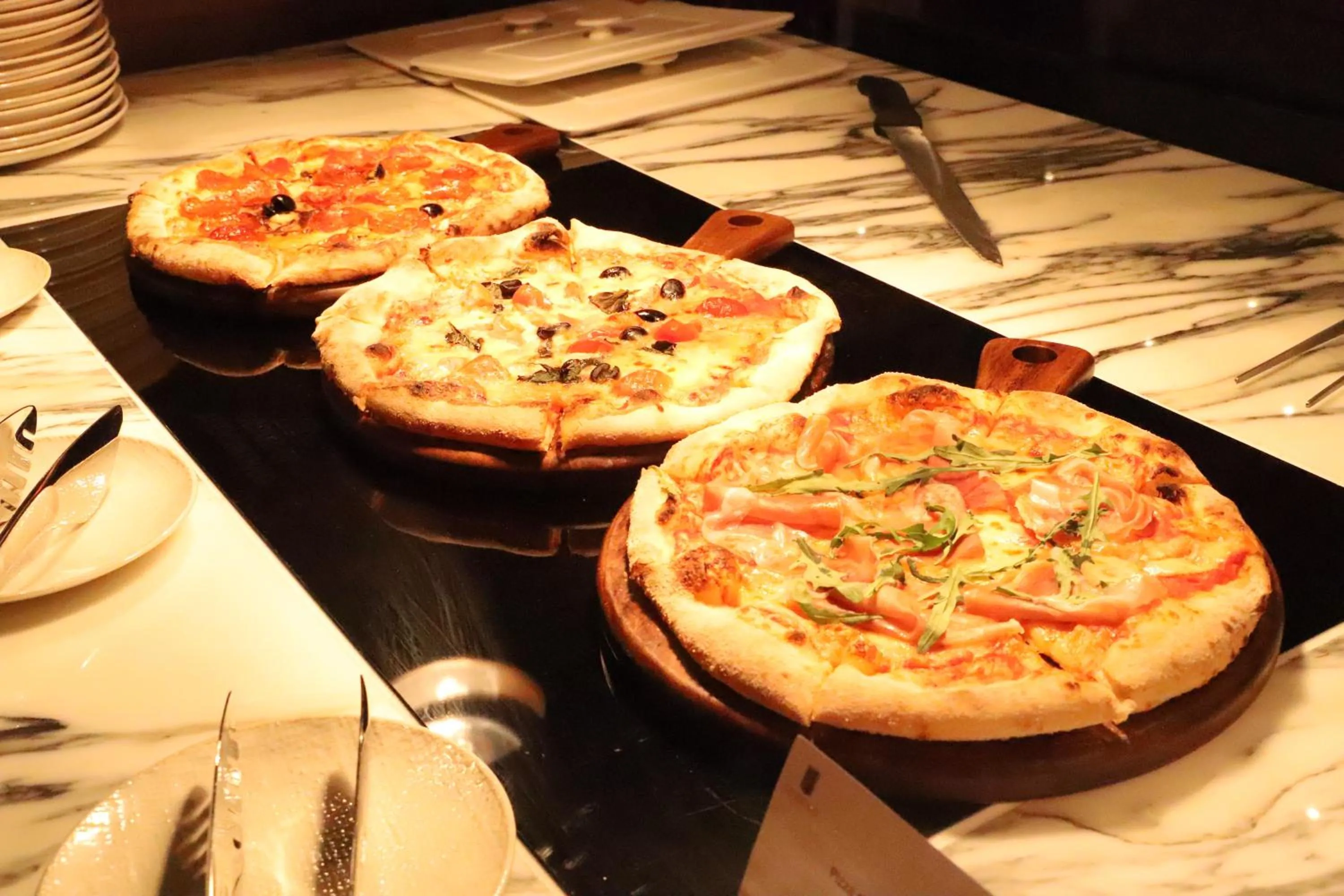 Food and drinks in Suning Zhongshan Golf Resort