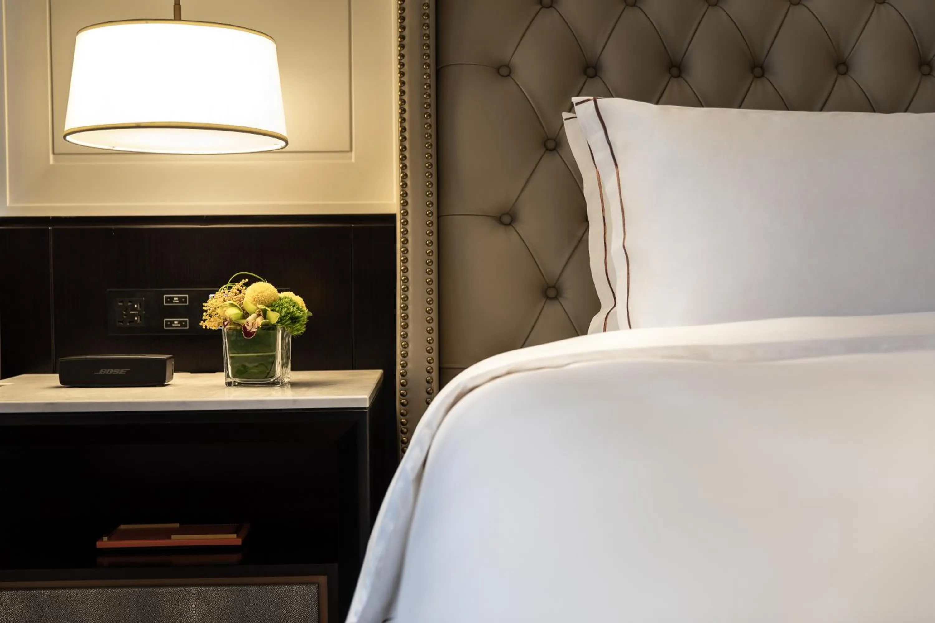 Bed in Suning Zhongshan Golf Resort