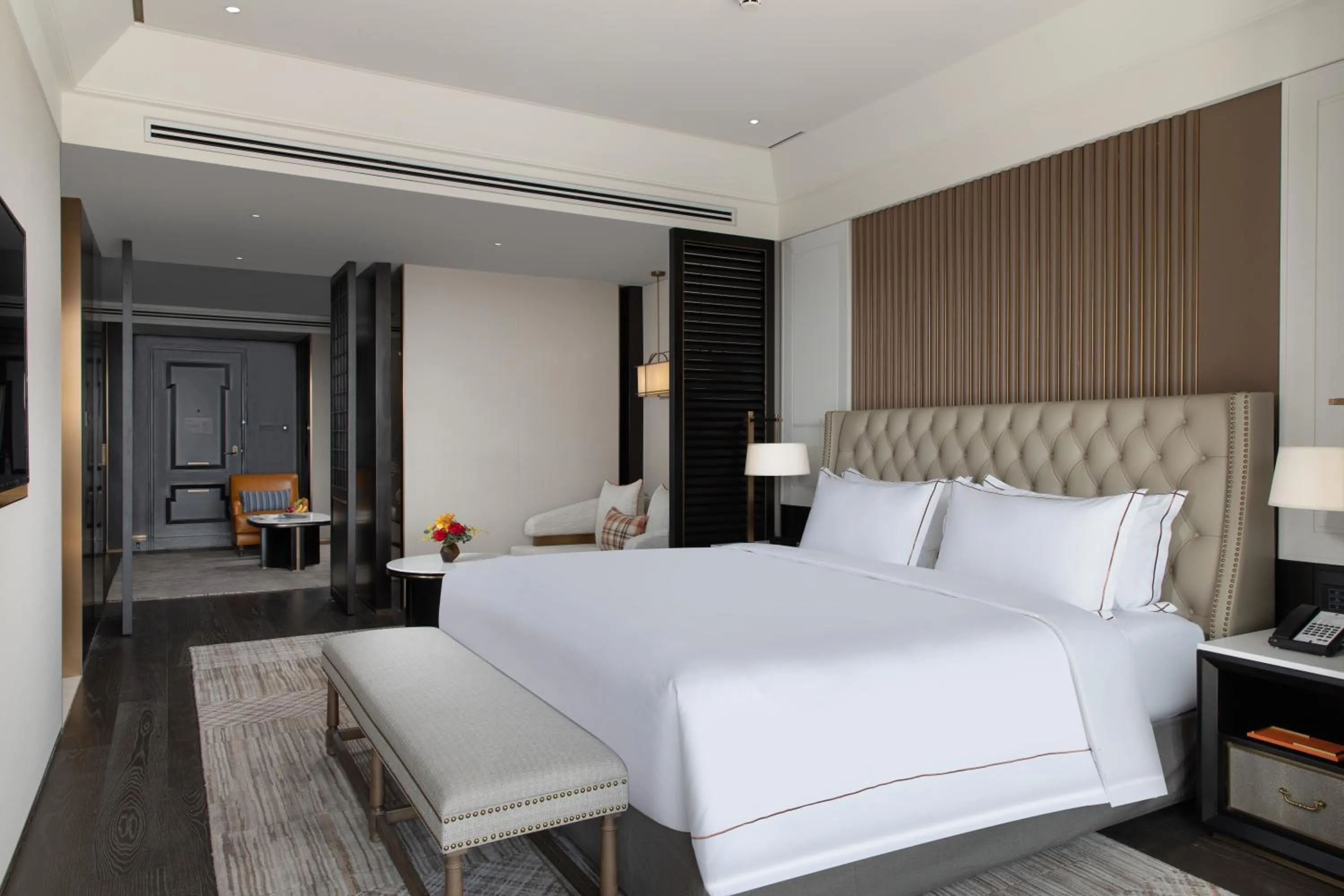 Photo of the whole room, Bed in Suning Zhongshan Golf Resort