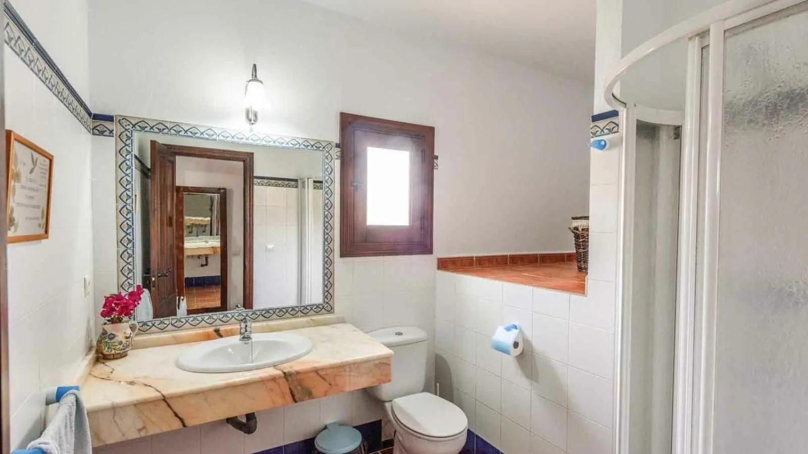 Bathroom in Casa La Vina del Arenal Pizarra by Ruralidays