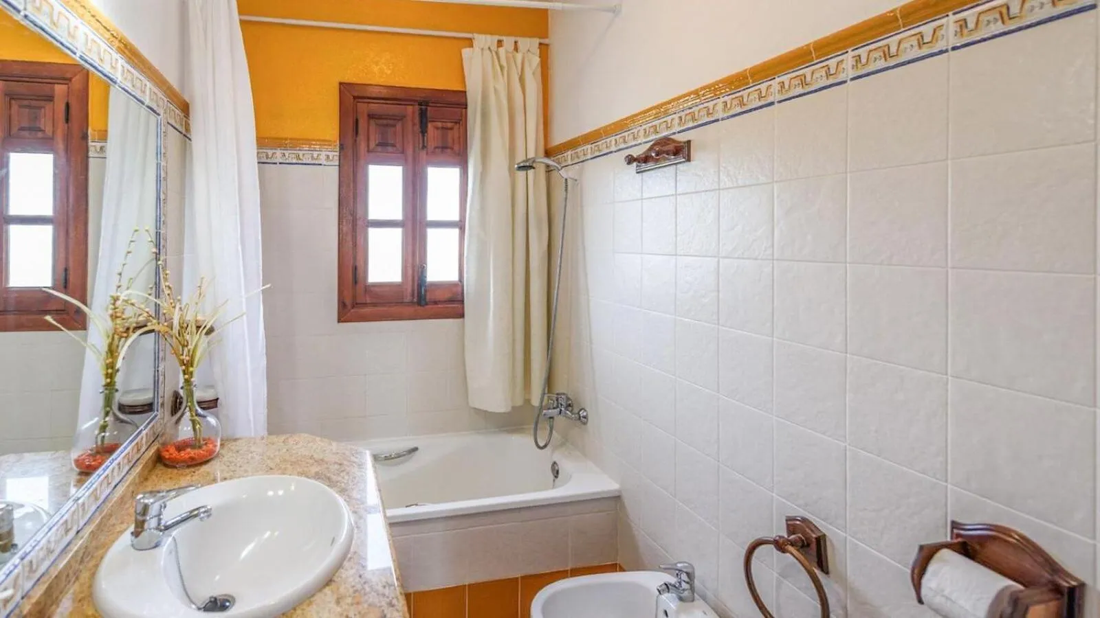 Bathroom in Casa La Vina del Arenal Pizarra by Ruralidays