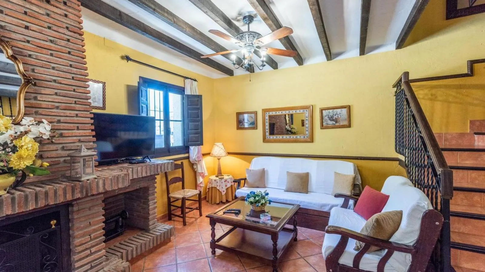 Living room in Villa Lagar Martinez Malaga by Ruralidays