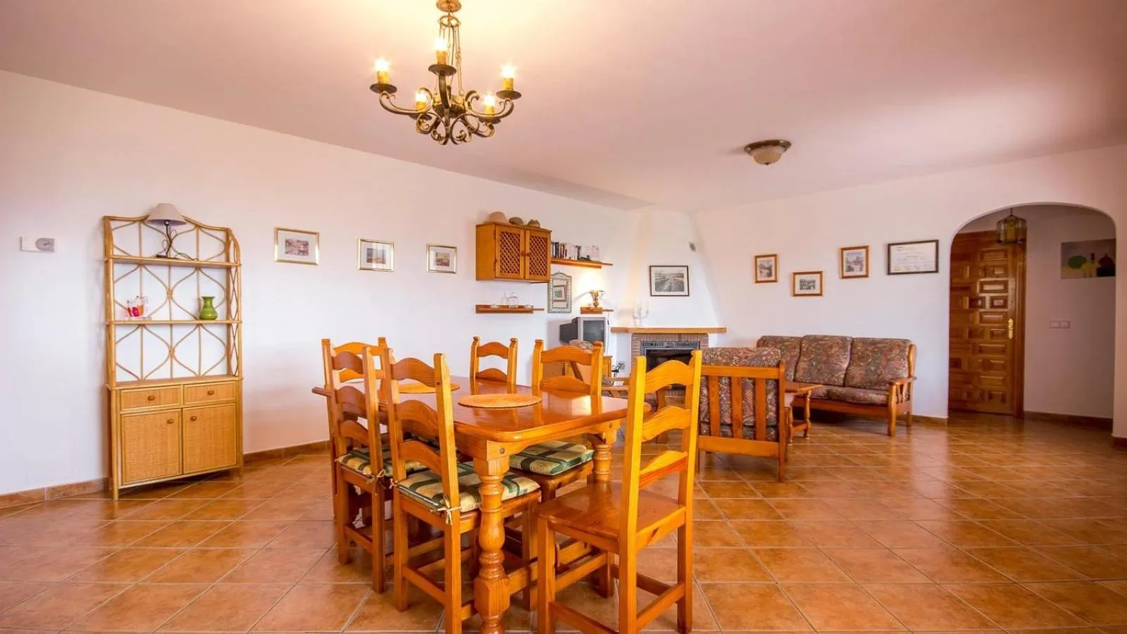 Dining area in Villa La Frasca Competa by Ruralidays