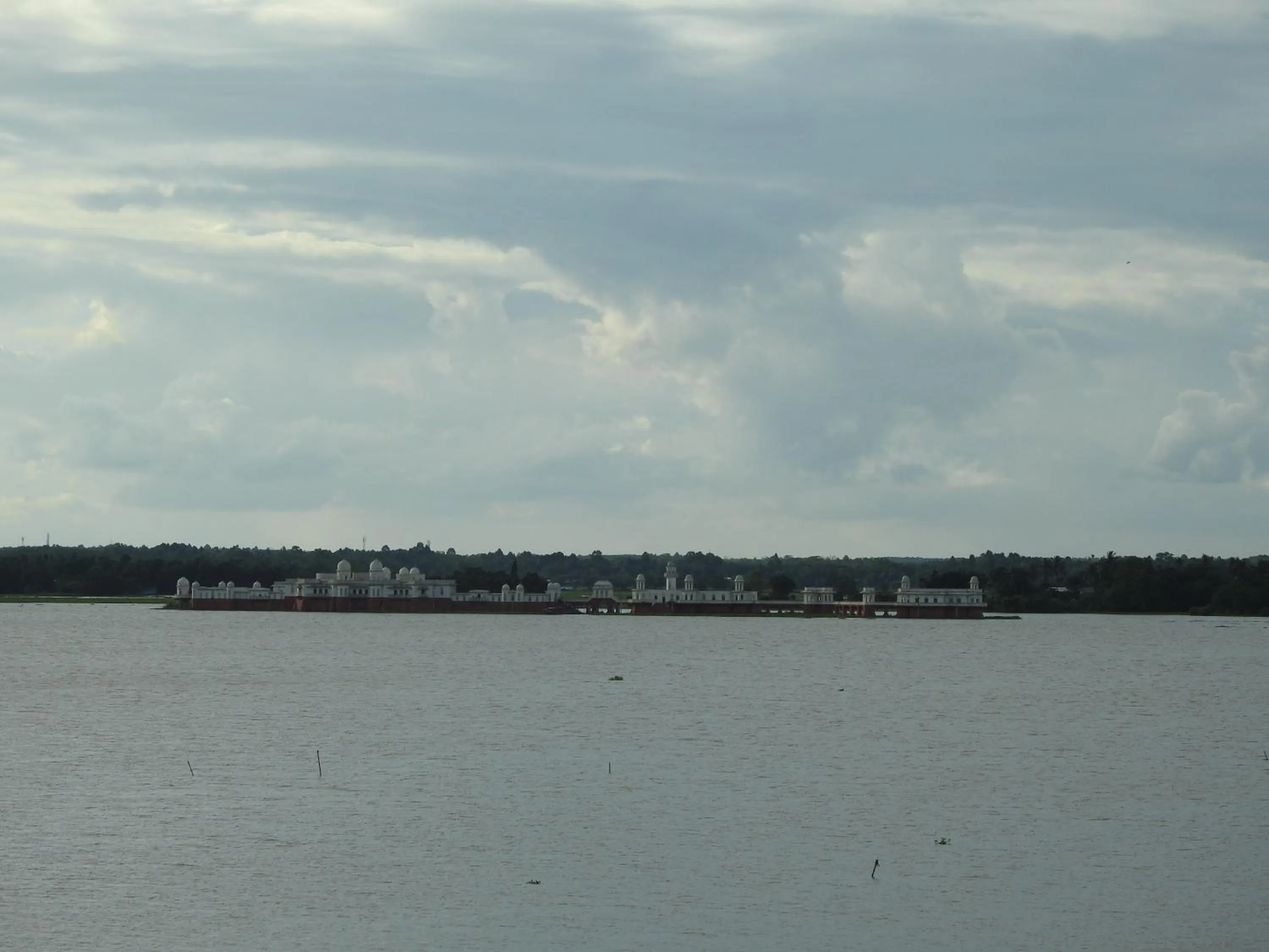 Natural landscape in Lake Side Resort Neermahal