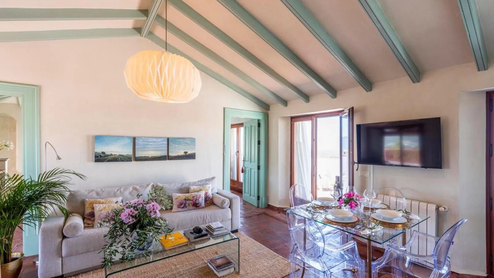 Living room in Atico la Carrasquilla Gaucin by Ruralidays