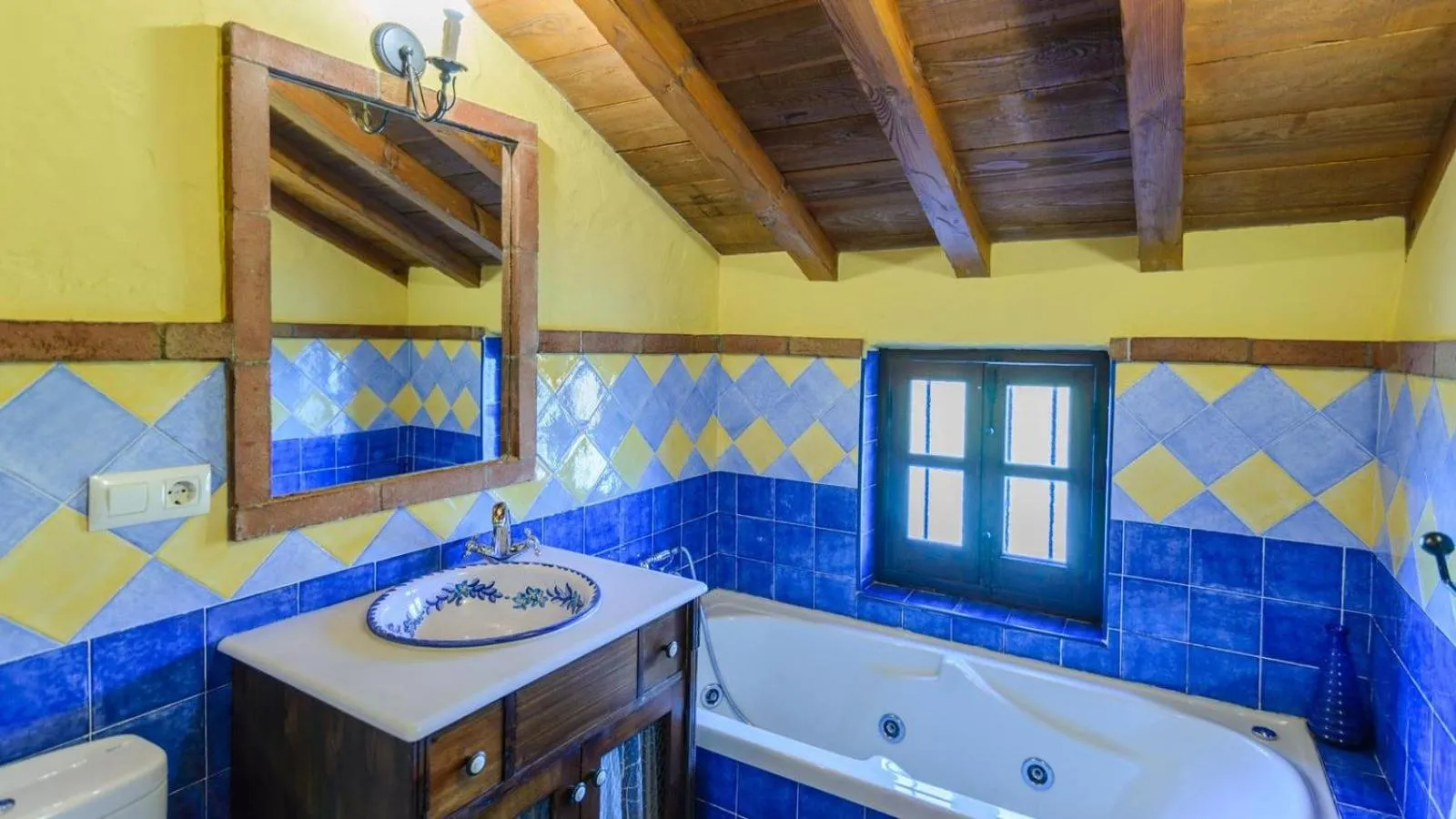 Bathroom in Villa Javier de Frigiliana by Ruralidays