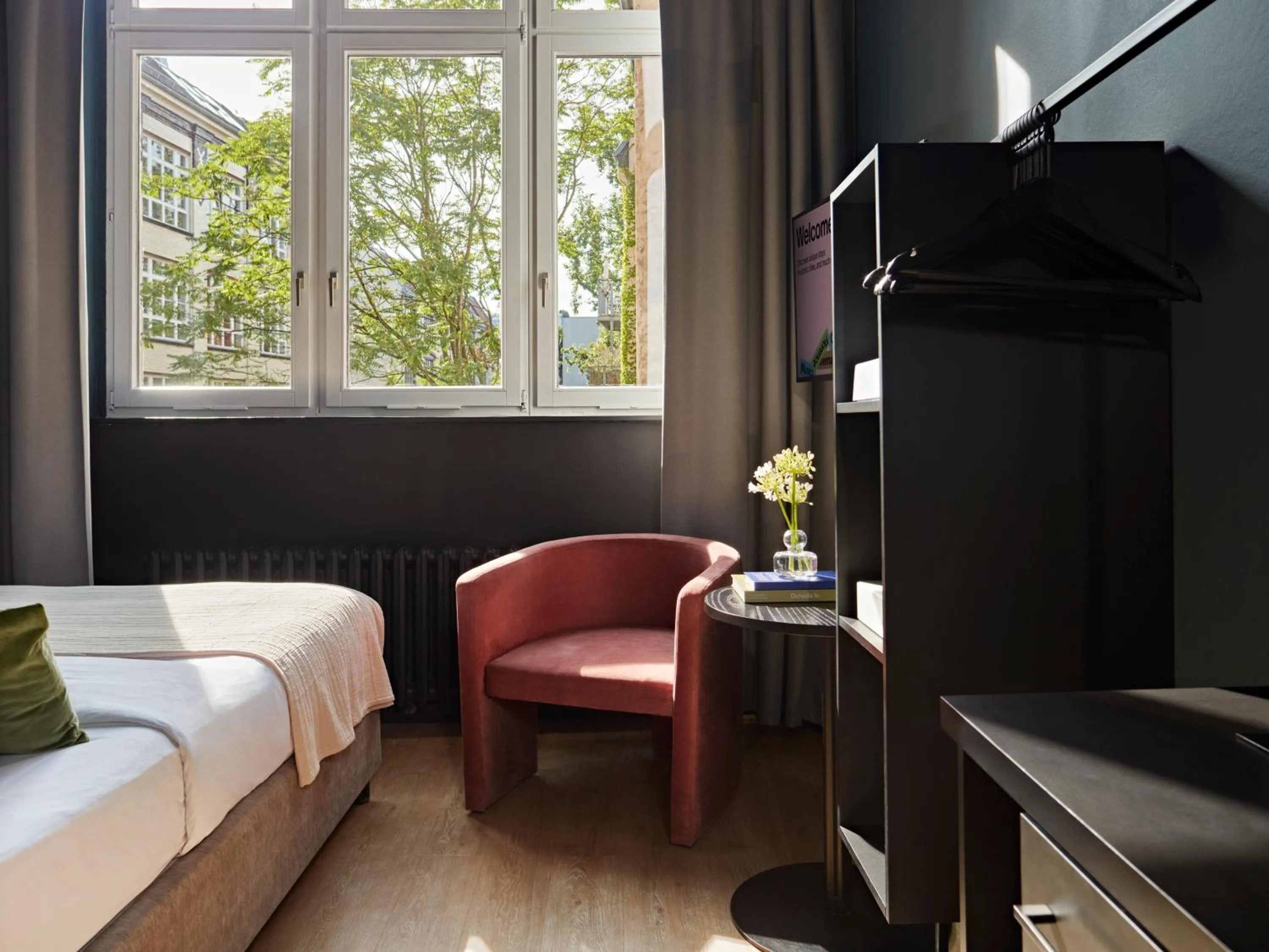 Bedroom, Bed in Numa Berlin Sketch