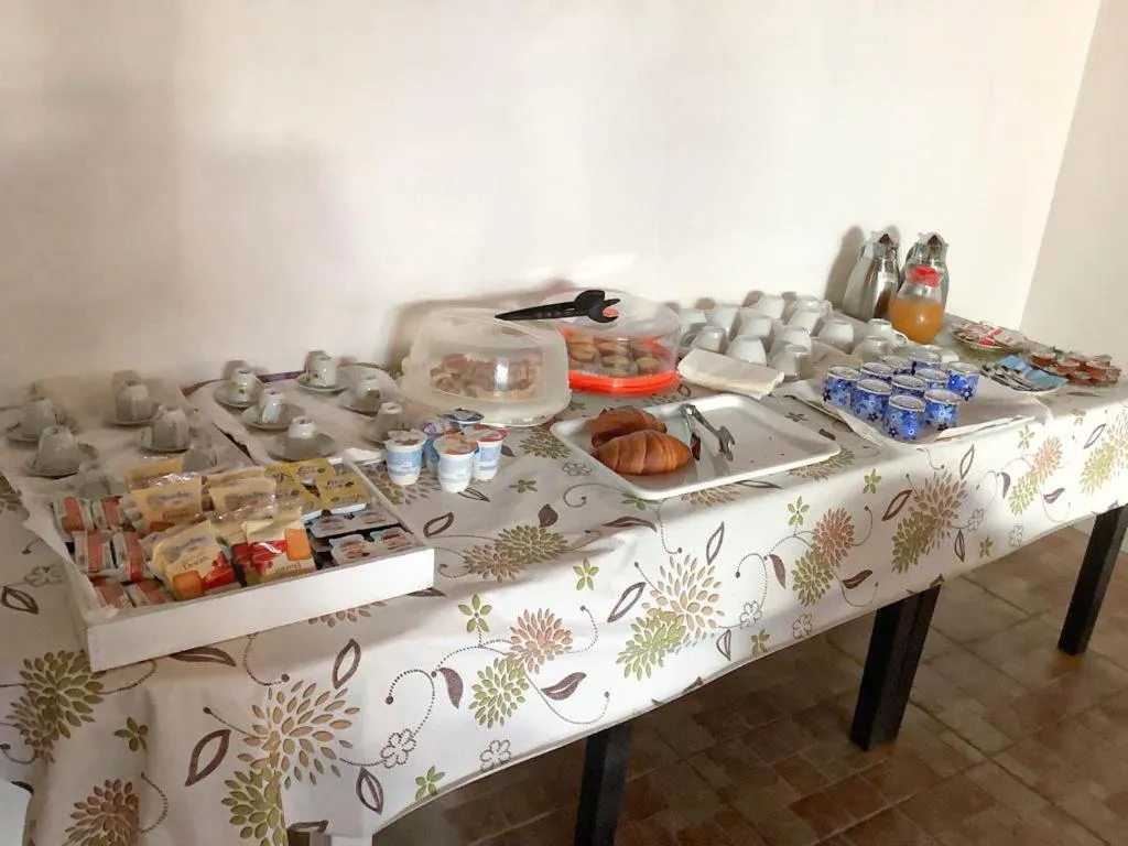 Breakfast in Affittacamere La saracina