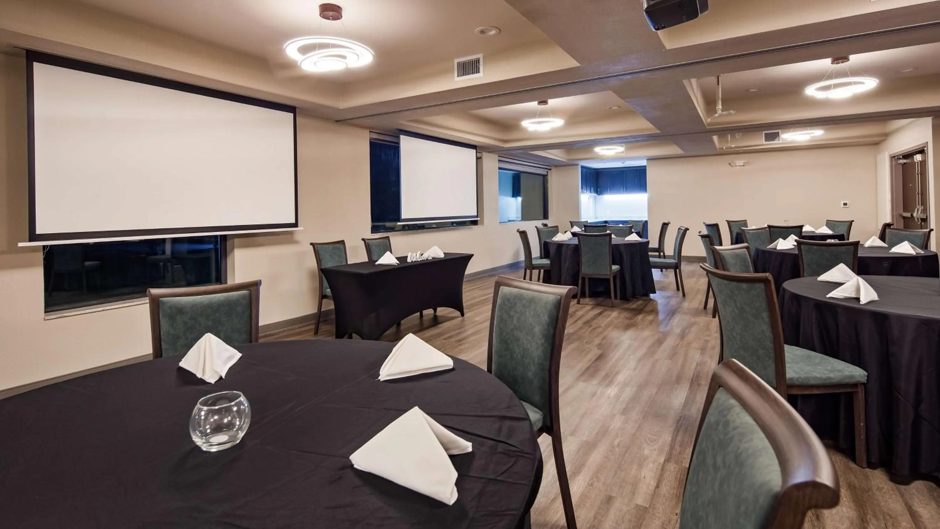 Business facilities in Hotel Manhattan, BW Signature Collection