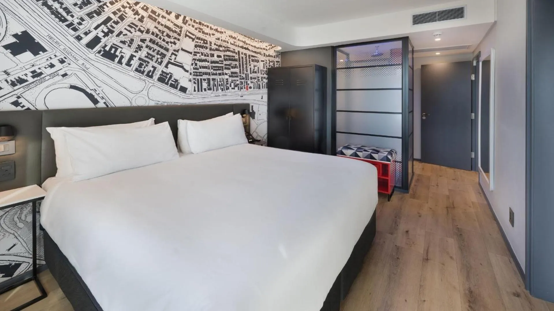 Bed in ANEW Hotel Green Point Cape Town