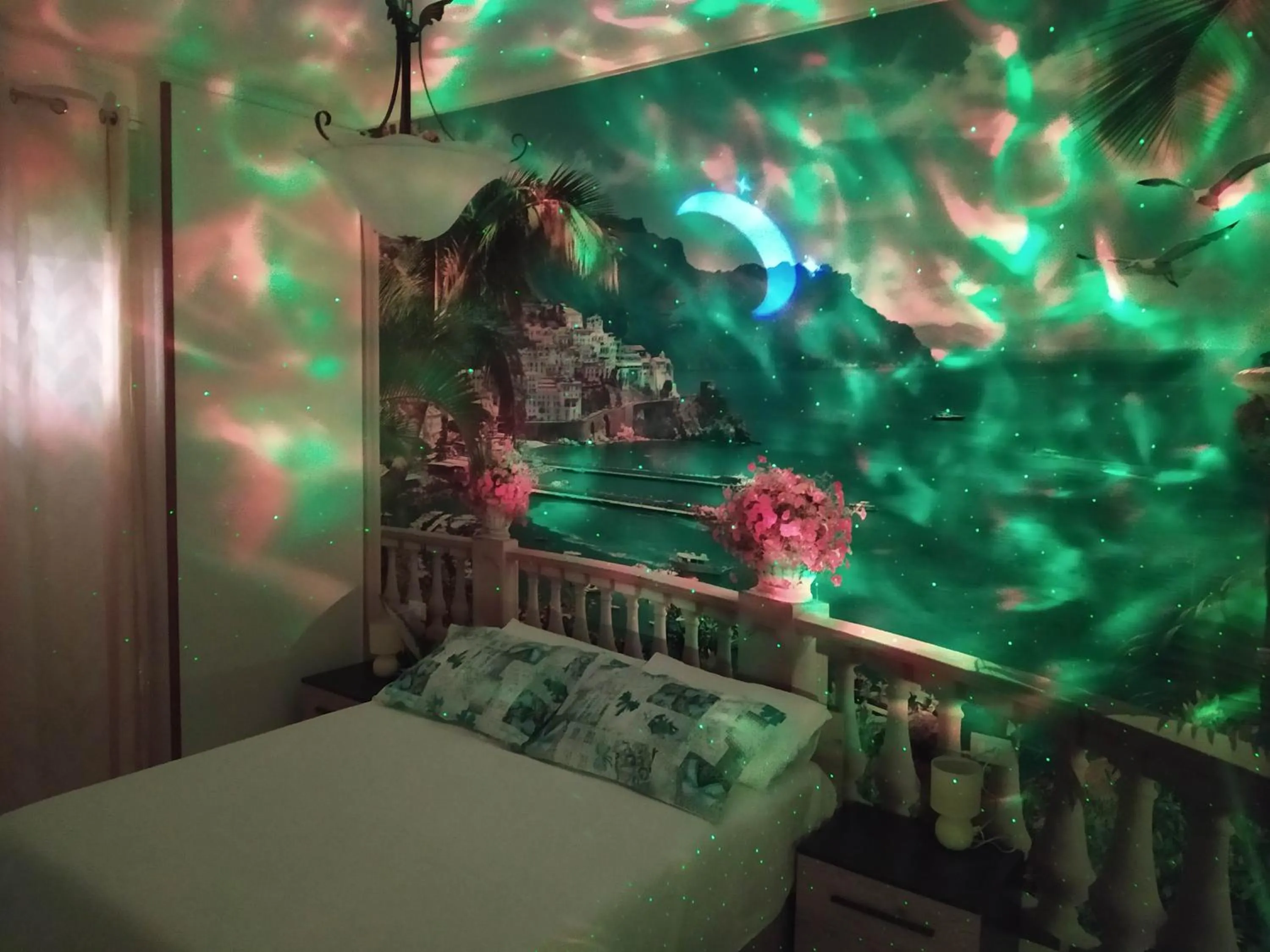 Evening entertainment, Bed in Altea Royale