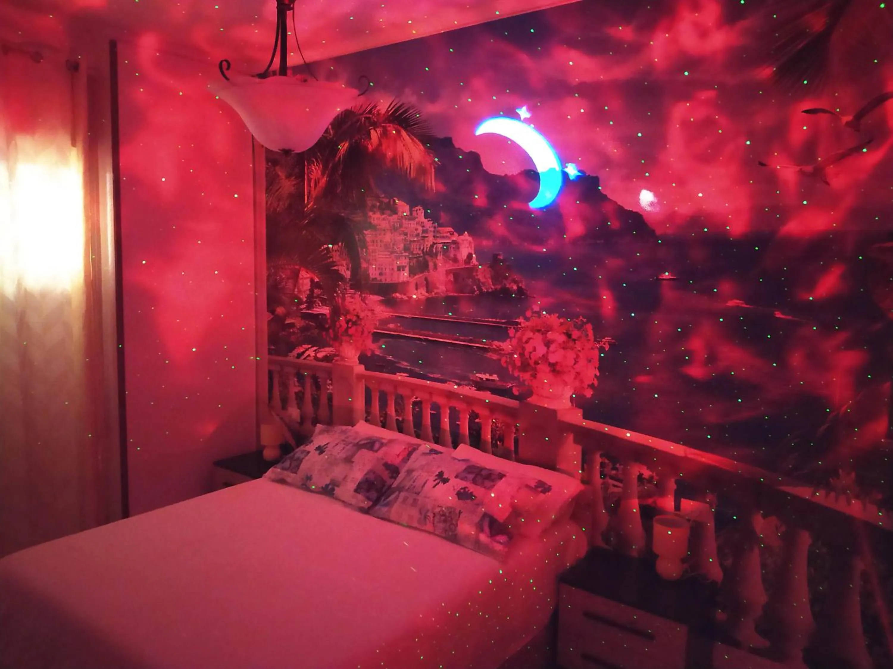 Evening entertainment, Bed in Altea Royale