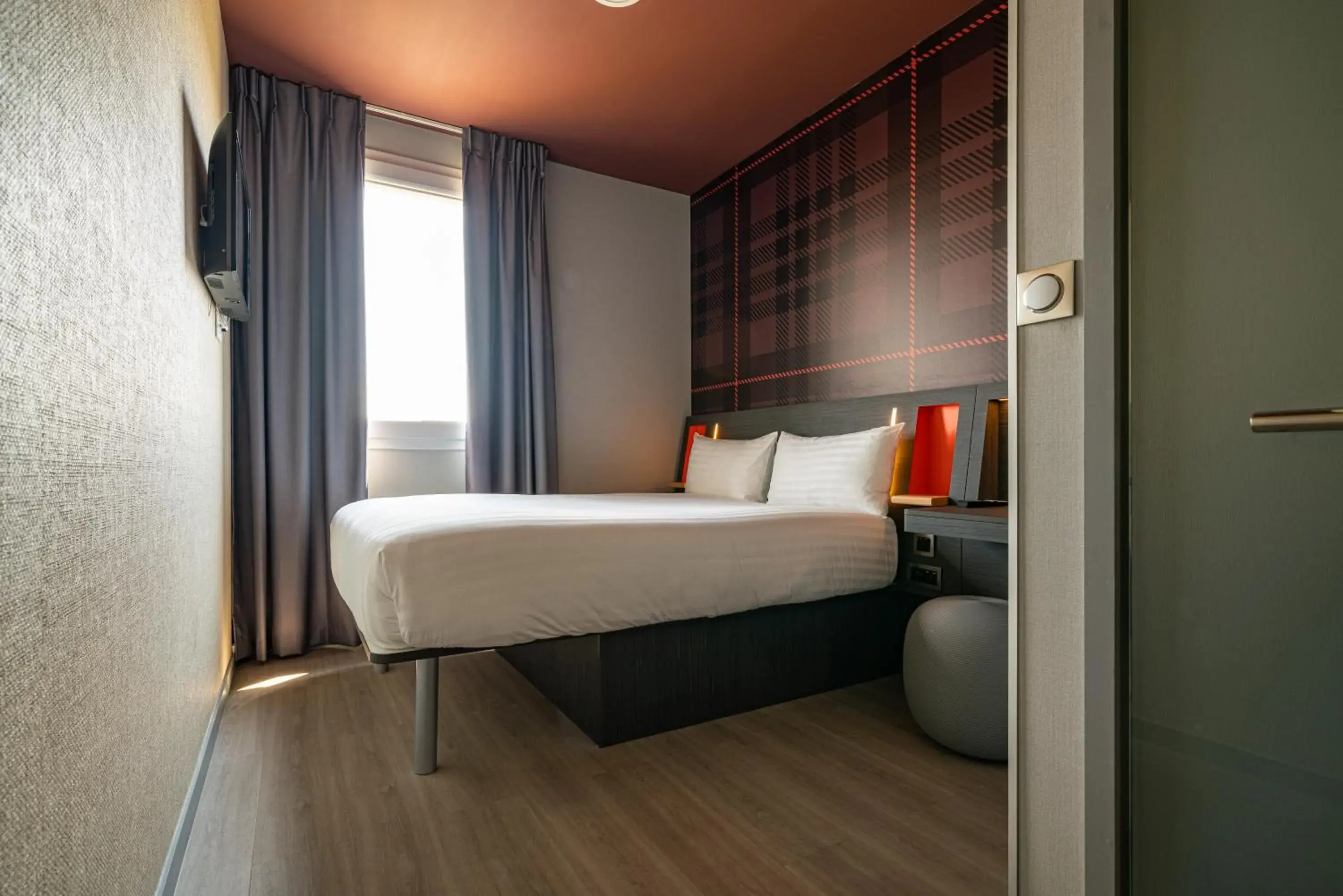 Bed in easyHotel Paris Charles de Gaulle Villepinte Bed in easyHotel Paris Charles de Gaulle Villepinte