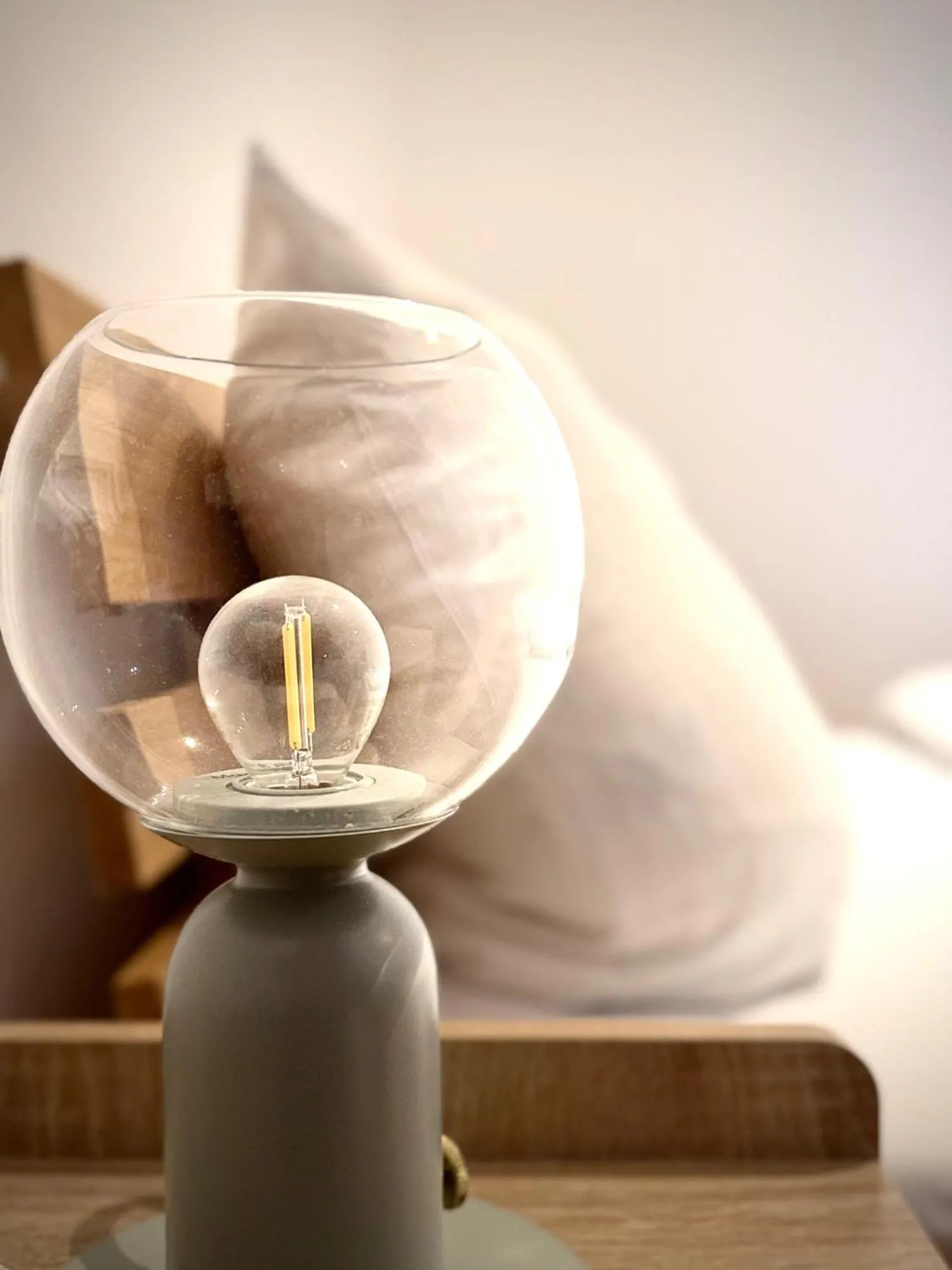 Photo of the whole room, Bed in Erlanger Hof