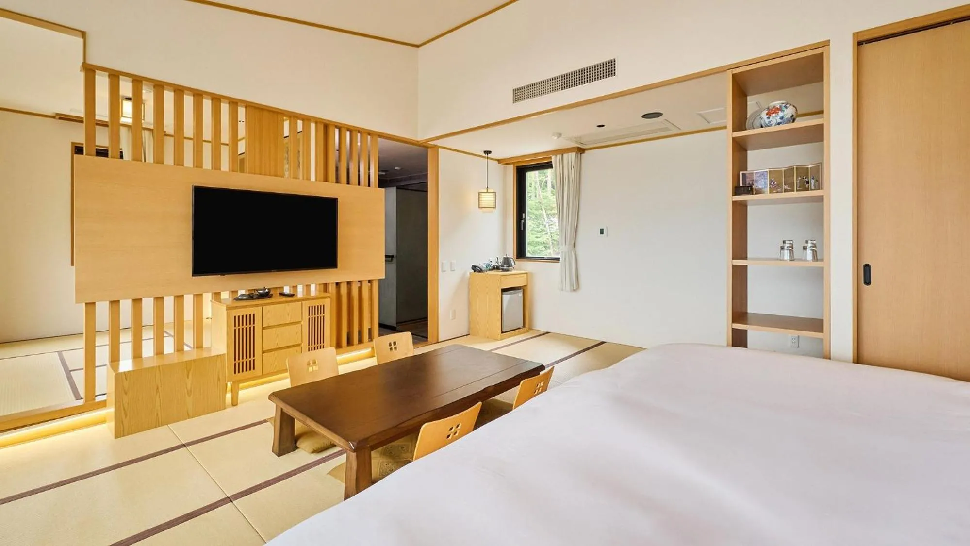 Kumonoue Fuji Hotel Deluxe room - Mt Fuji view with open-air bath