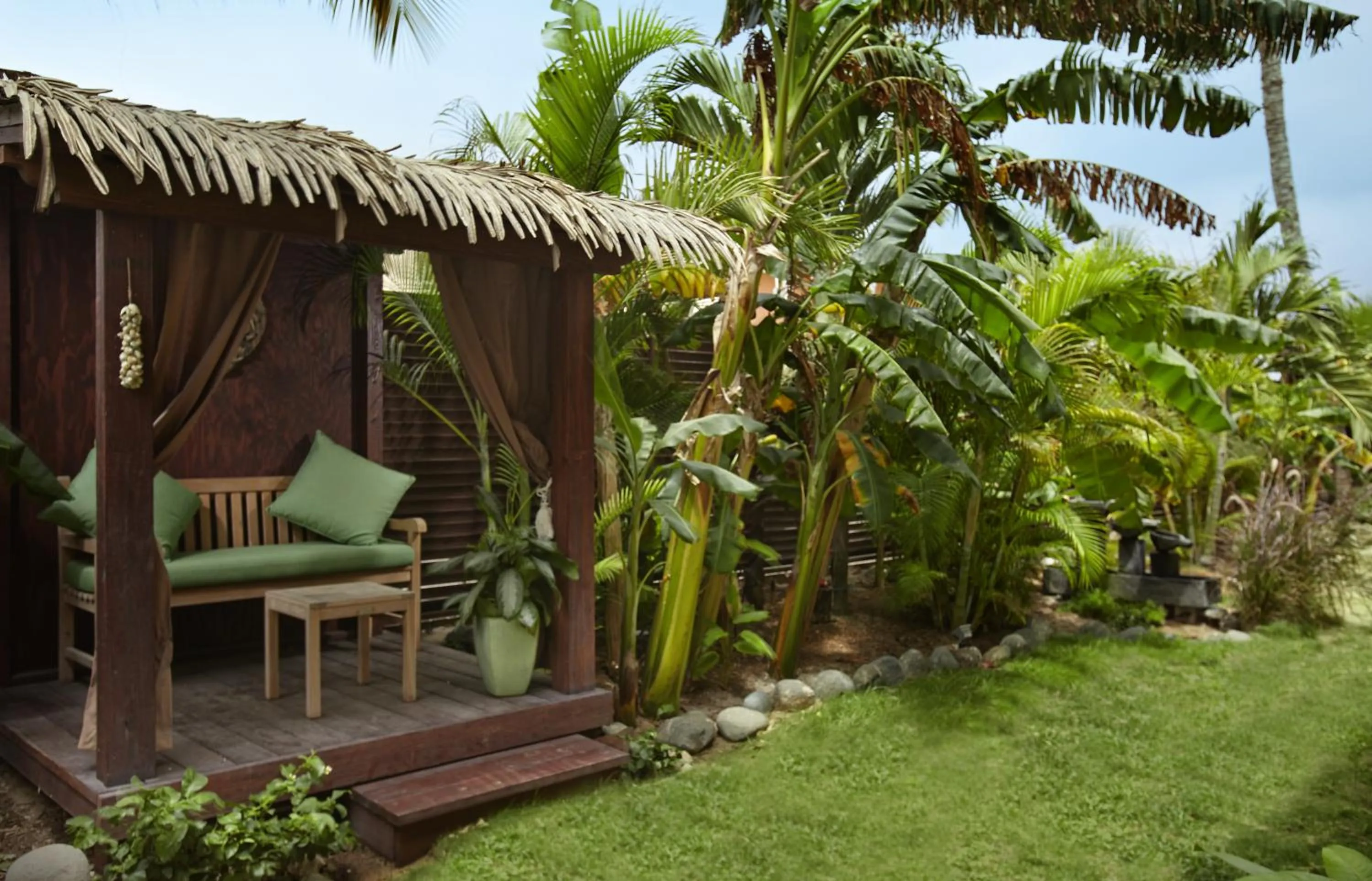 Patio in Manchebo Beach Resort and Spa