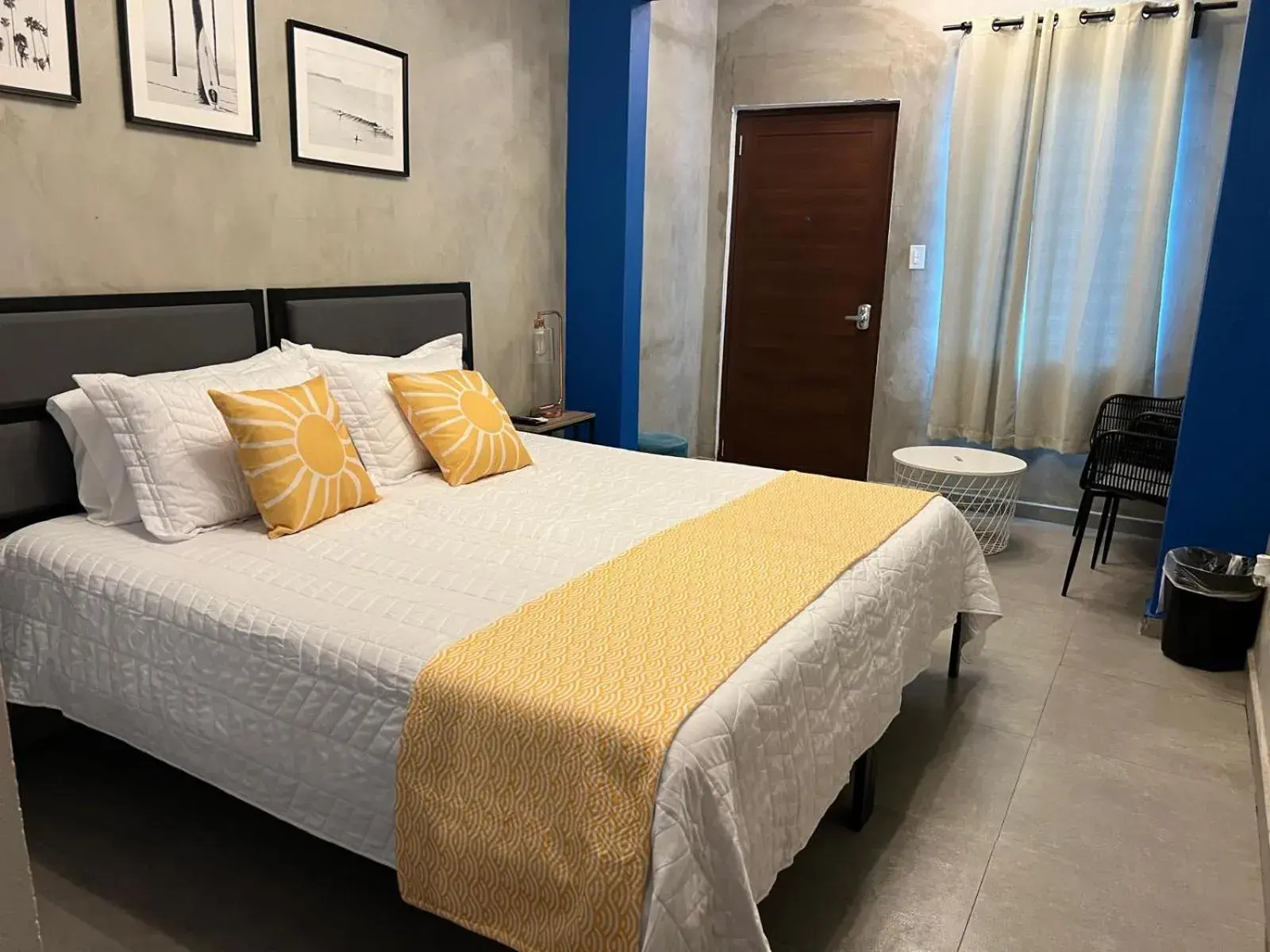 Bed in The Surfing Turtle Bed in The Surfing Turtle