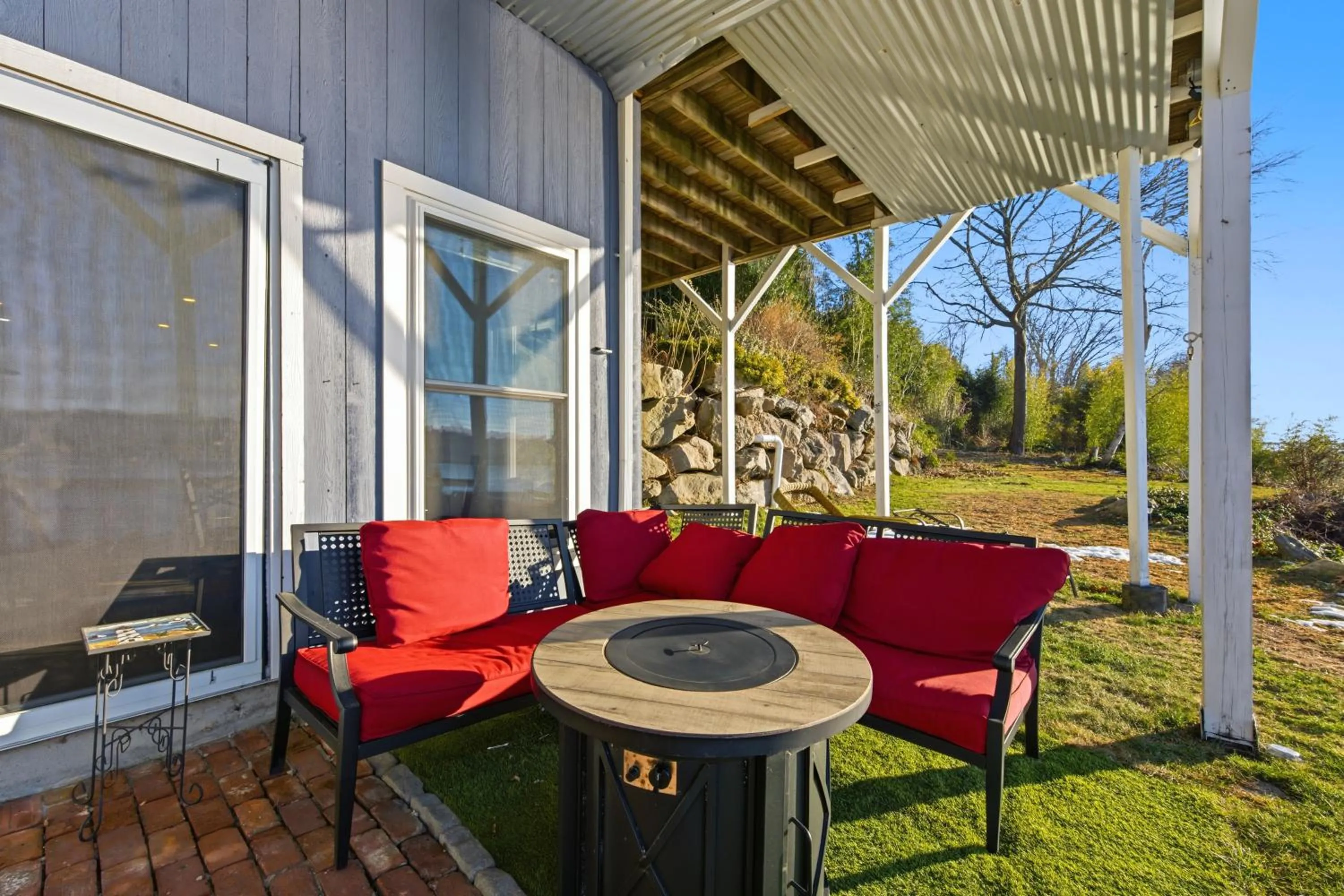 Waterfront Walk Out with Private Terrace