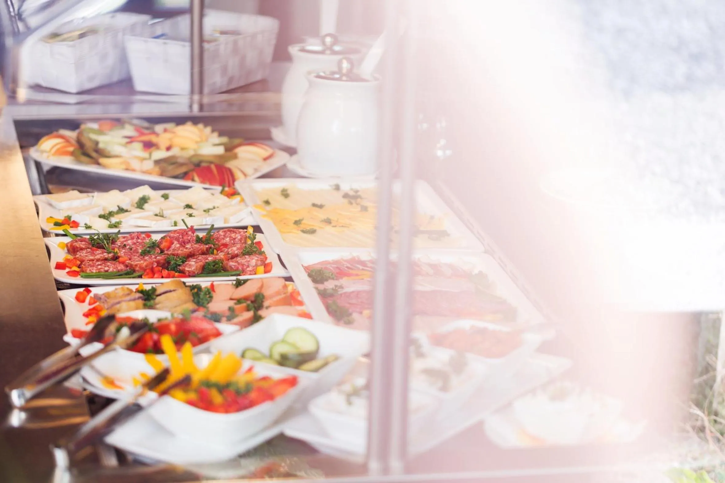 Buffet breakfast in H24 Hoteltow