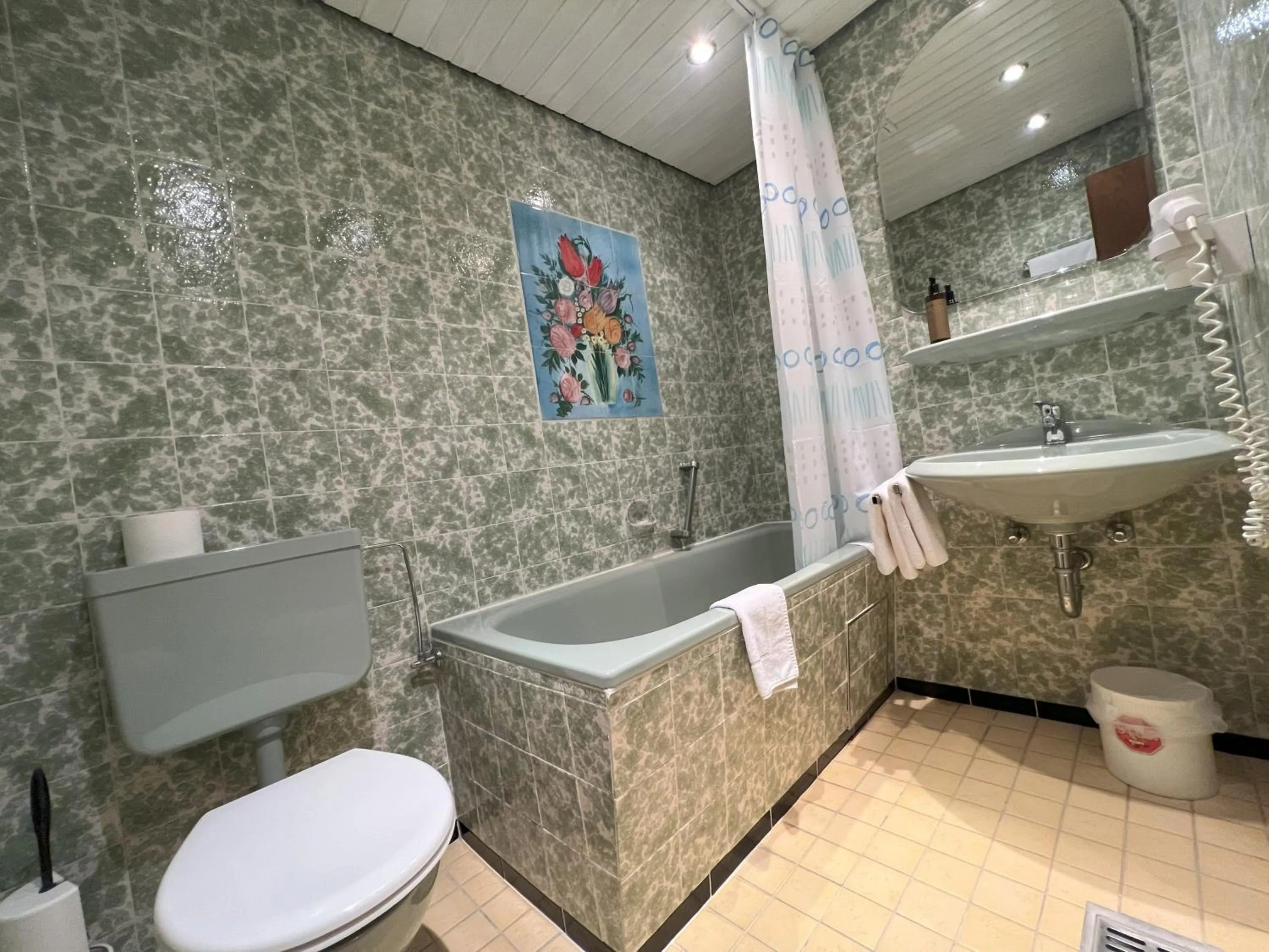 Bathroom in Aparthotel Deutschmeister