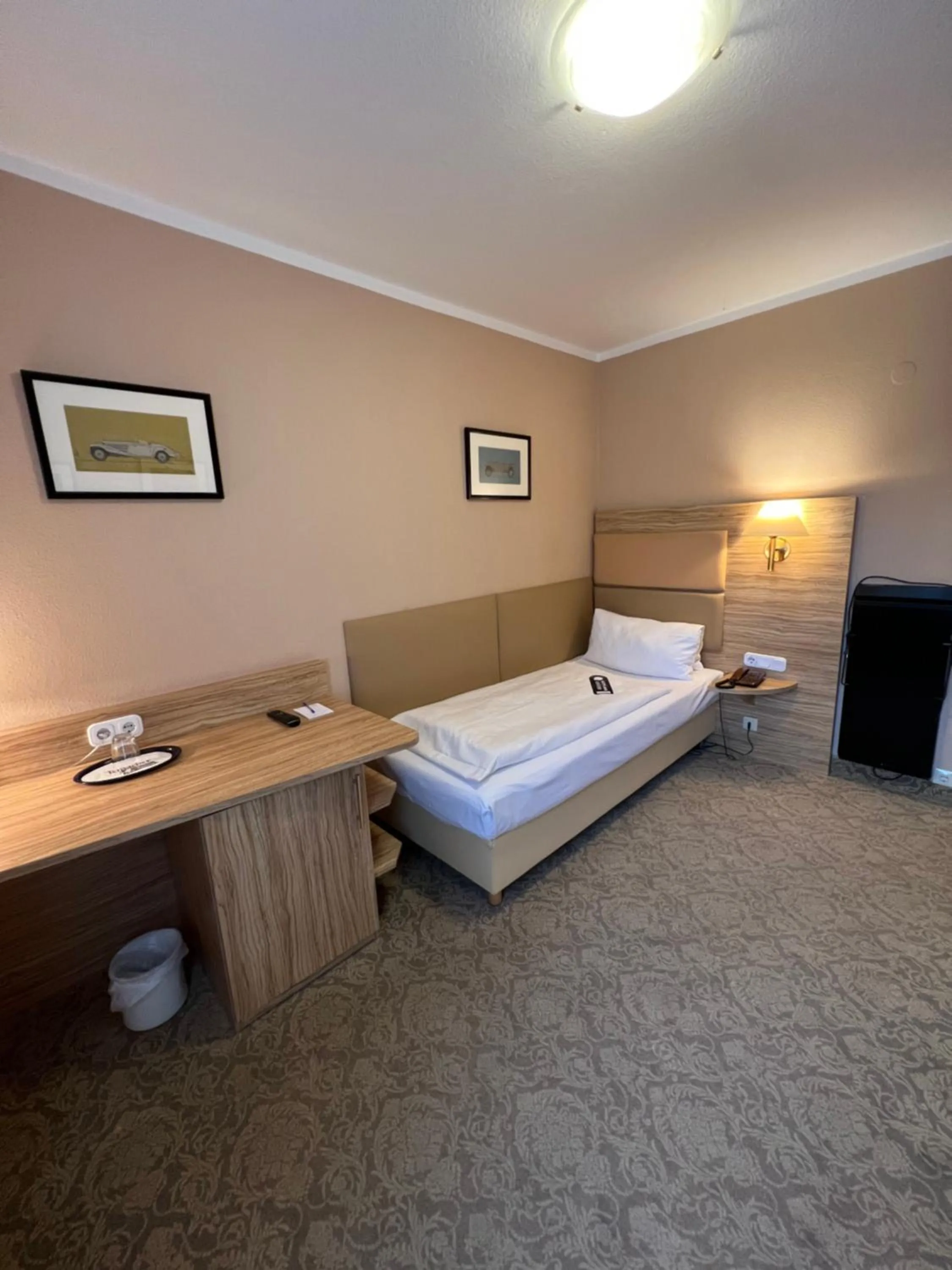 Photo of the whole room, Bed in Aparthotel Deutschmeister