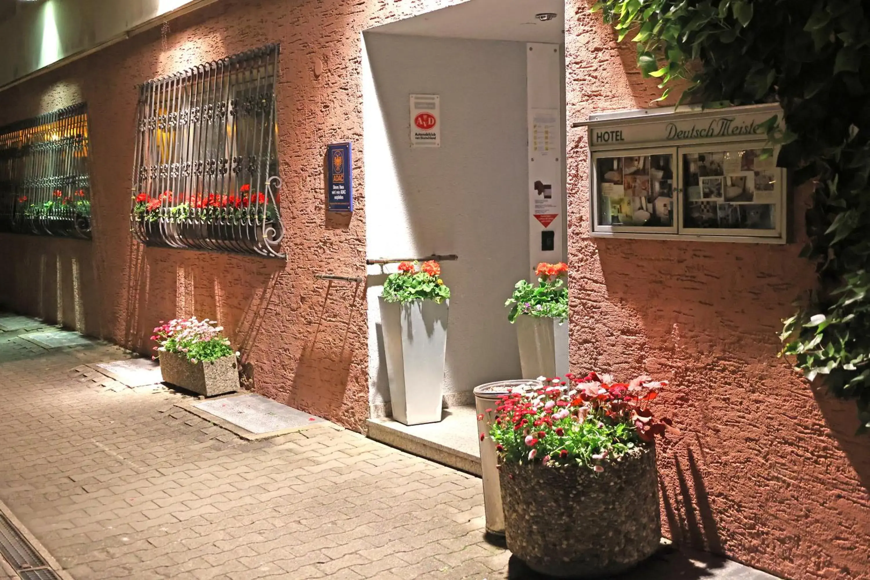 Property building in Aparthotel Deutschmeister Property building in Aparthotel Deutschmeister