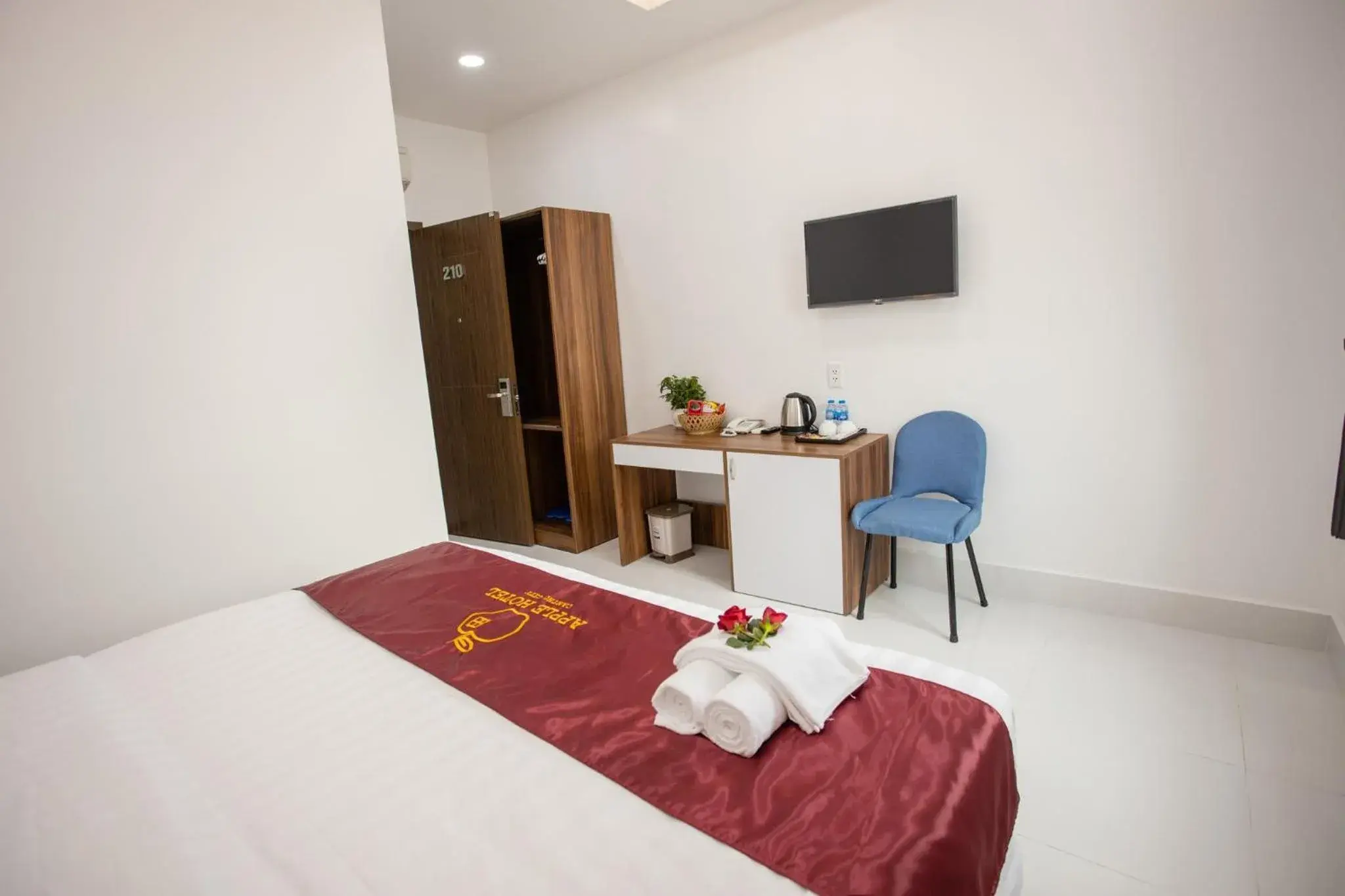 Bed in Apple Hotel Bed in Apple Hotel