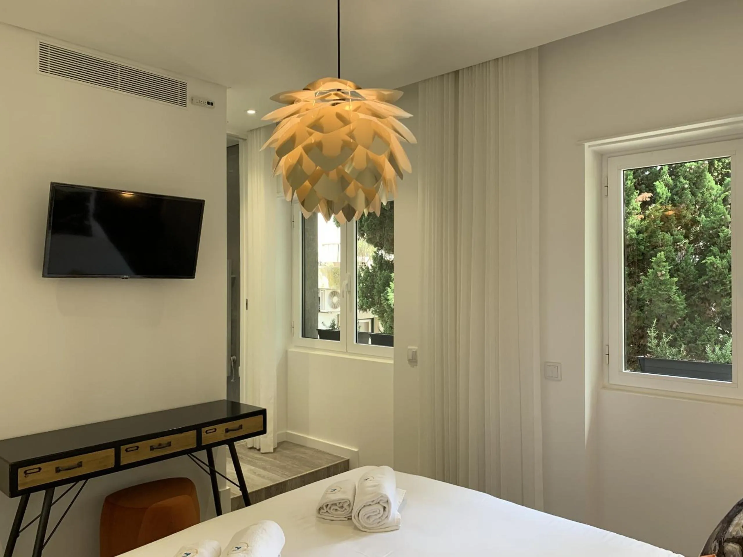 Bed in FLH Cascais Downtown Premium Apartment I