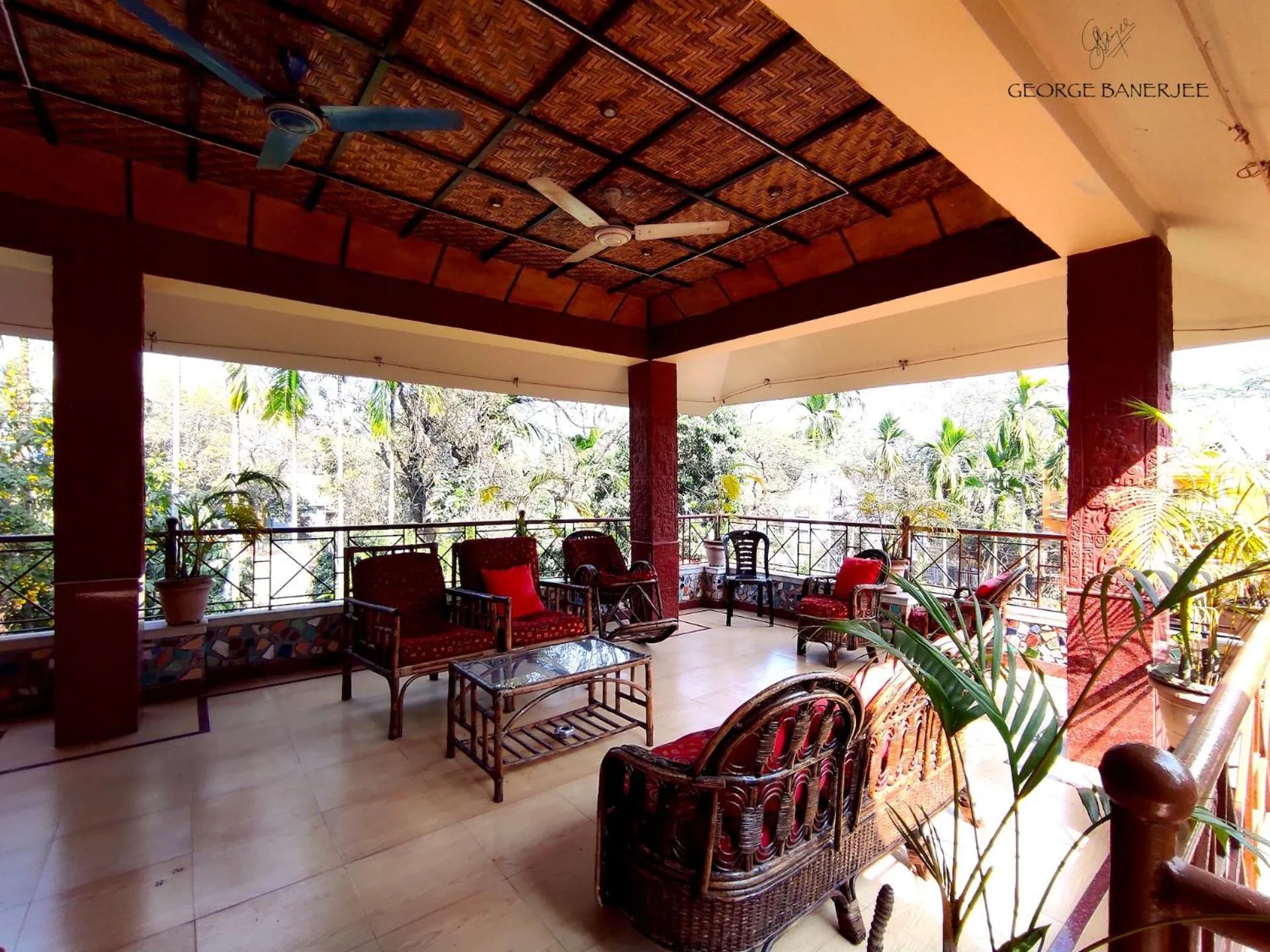 Rater Tara Diner Rabi Resort